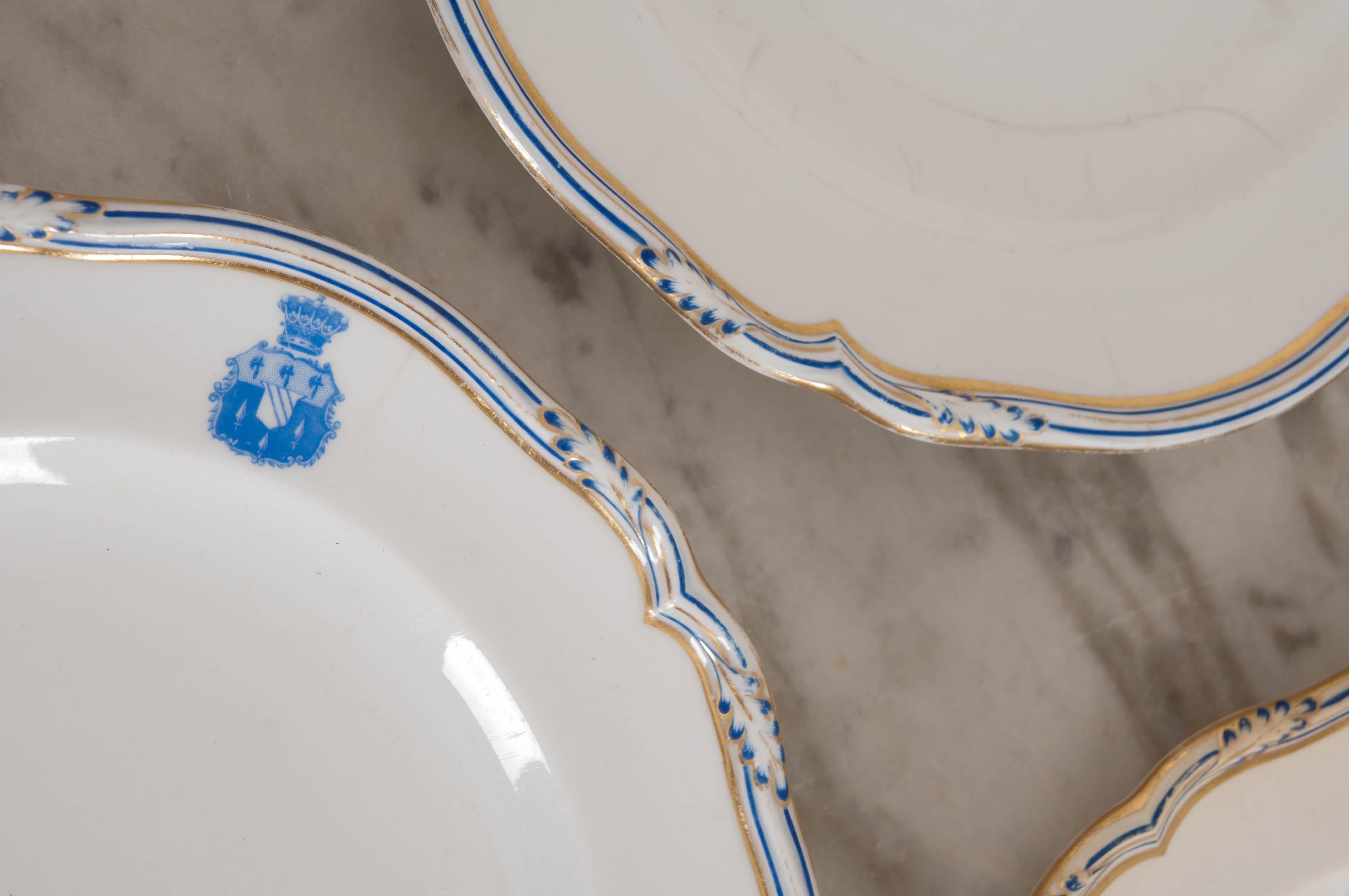 Set of Six 19th Century Minton China Dinner Plates 2