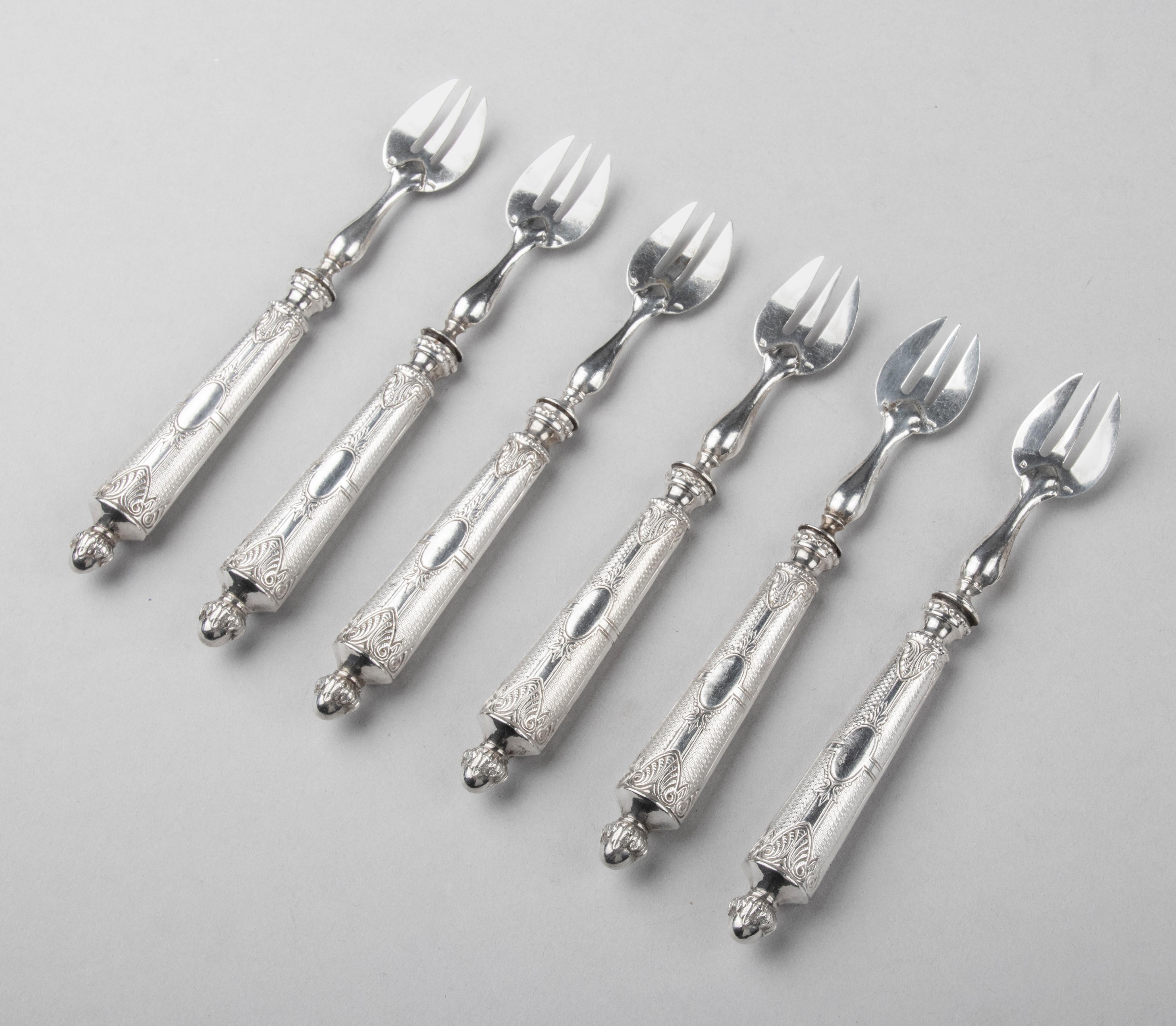Set of Six 19th Century Silver Oyster Forks In Good Condition In Casteren, Noord-Brabant