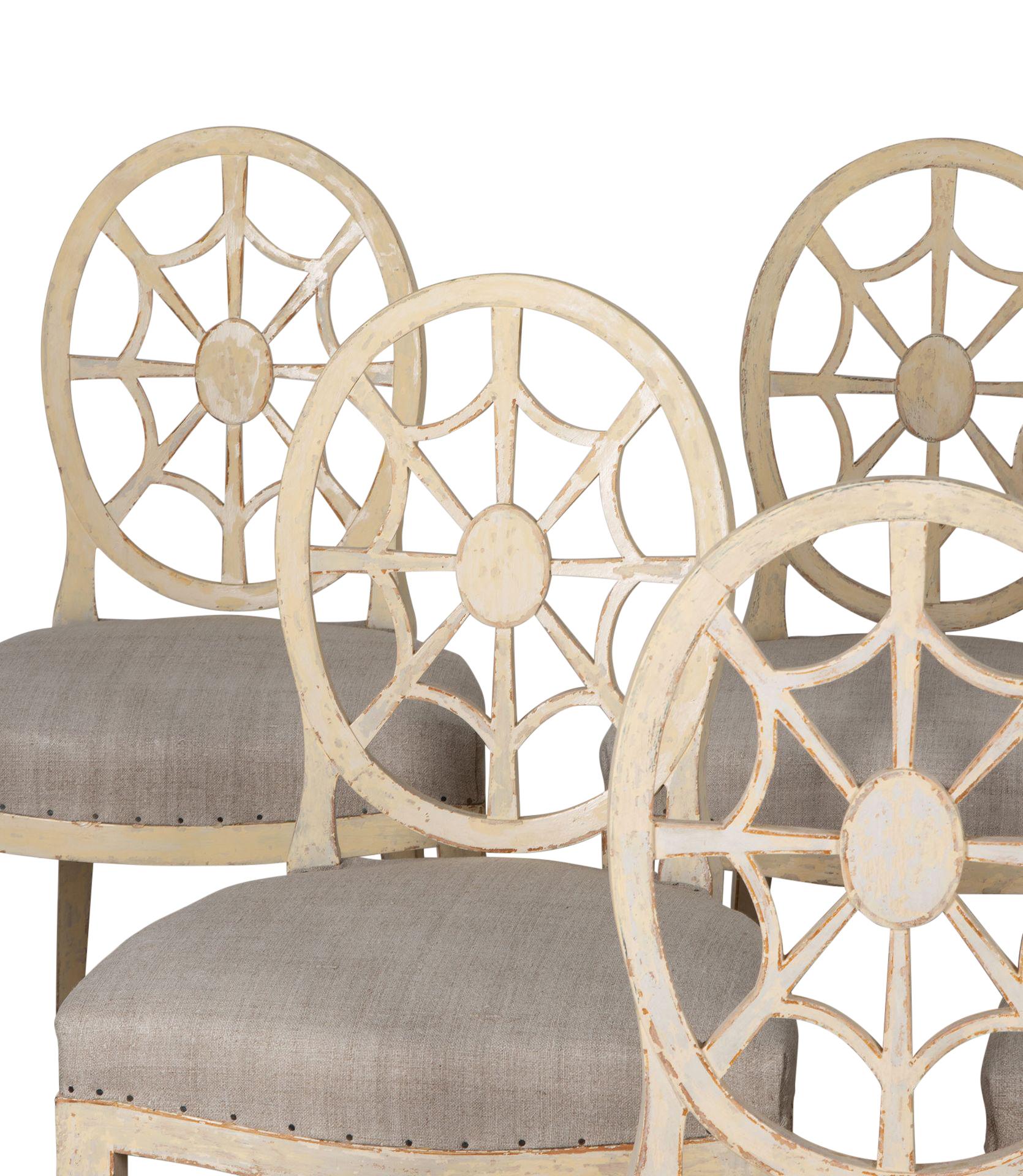 Ensemble de six chaises suédoises à dossier en forme d'araignée du 19e siècle Bon état - En vente à Tetbury, Gloucestershire