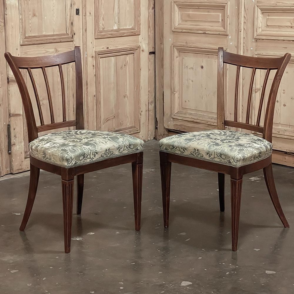 Set of Six 19th Century Swedish Dining Chairs In Good Condition For Sale In Dallas, TX