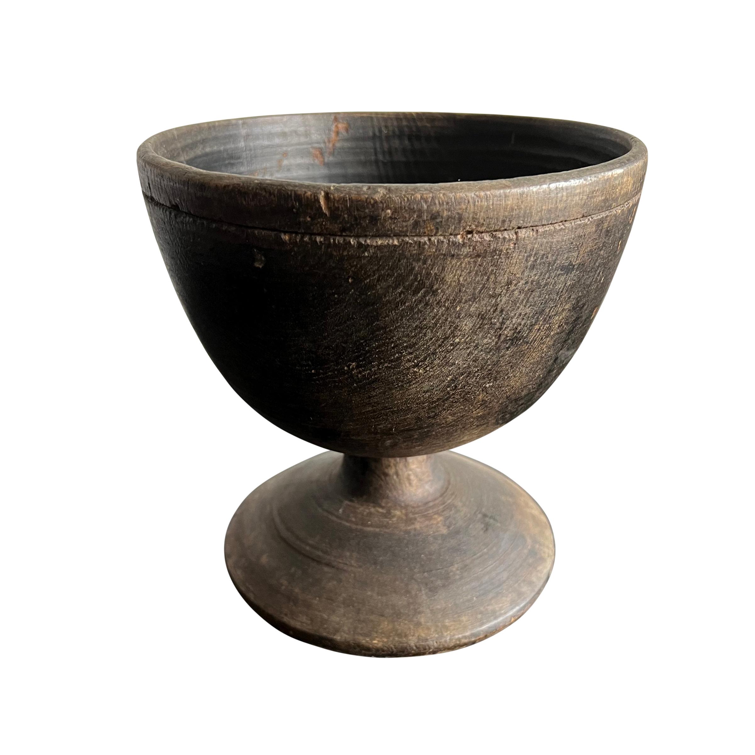 Set of Six 19th Century Tibetan Buddhist Alms Bowls 4