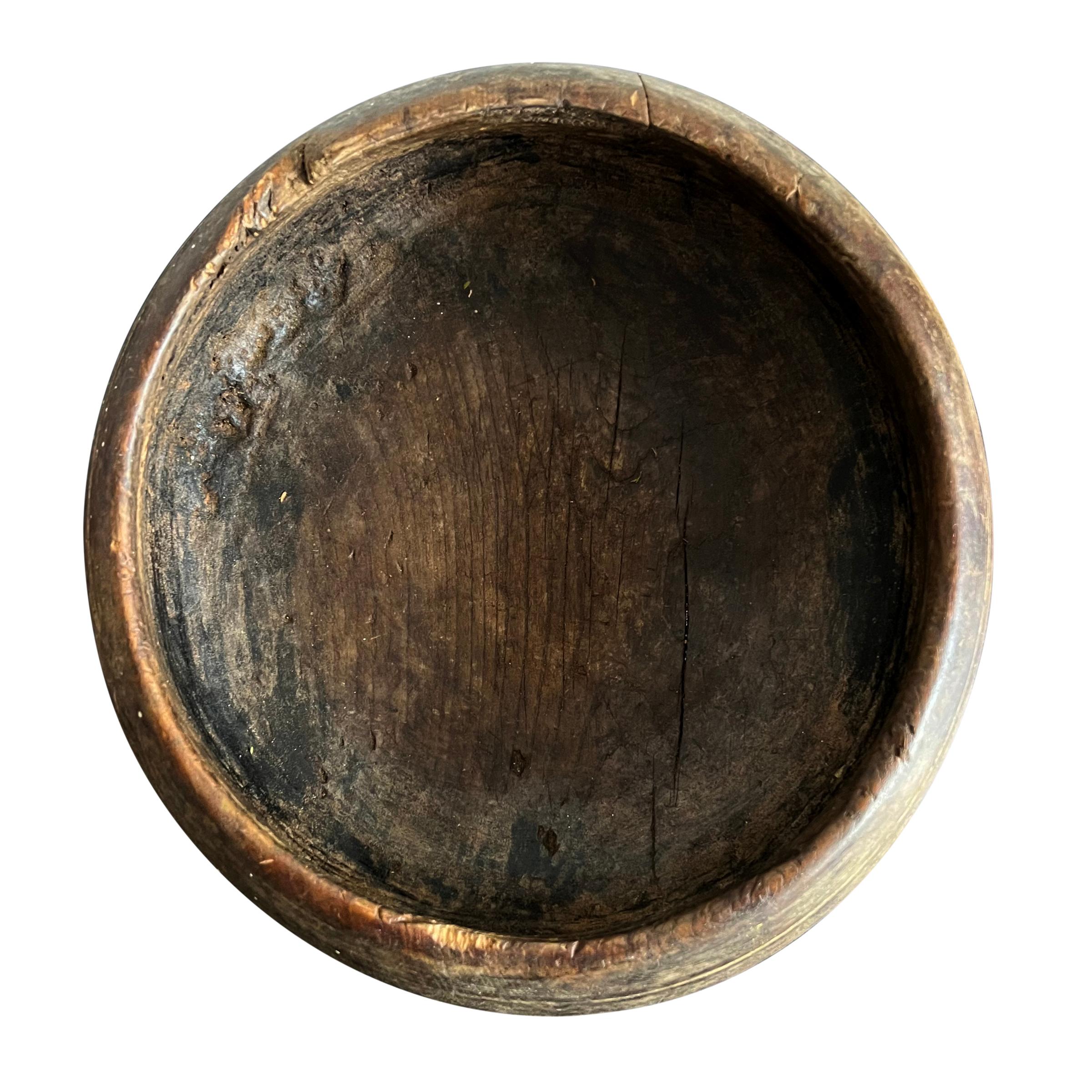 Set of Six 19th Century Tibetan Buddhist Alms Bowls In Good Condition In Chicago, IL