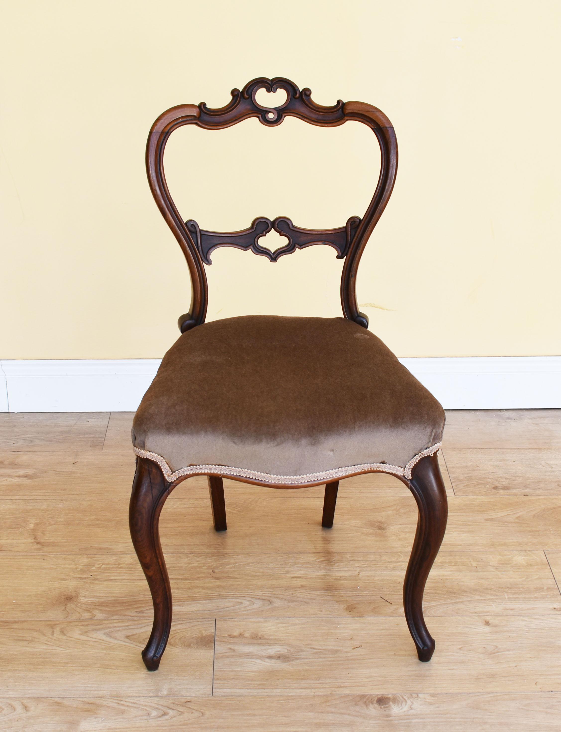English Set of Six 19th Century Victorian Rosewood Dining Chairs