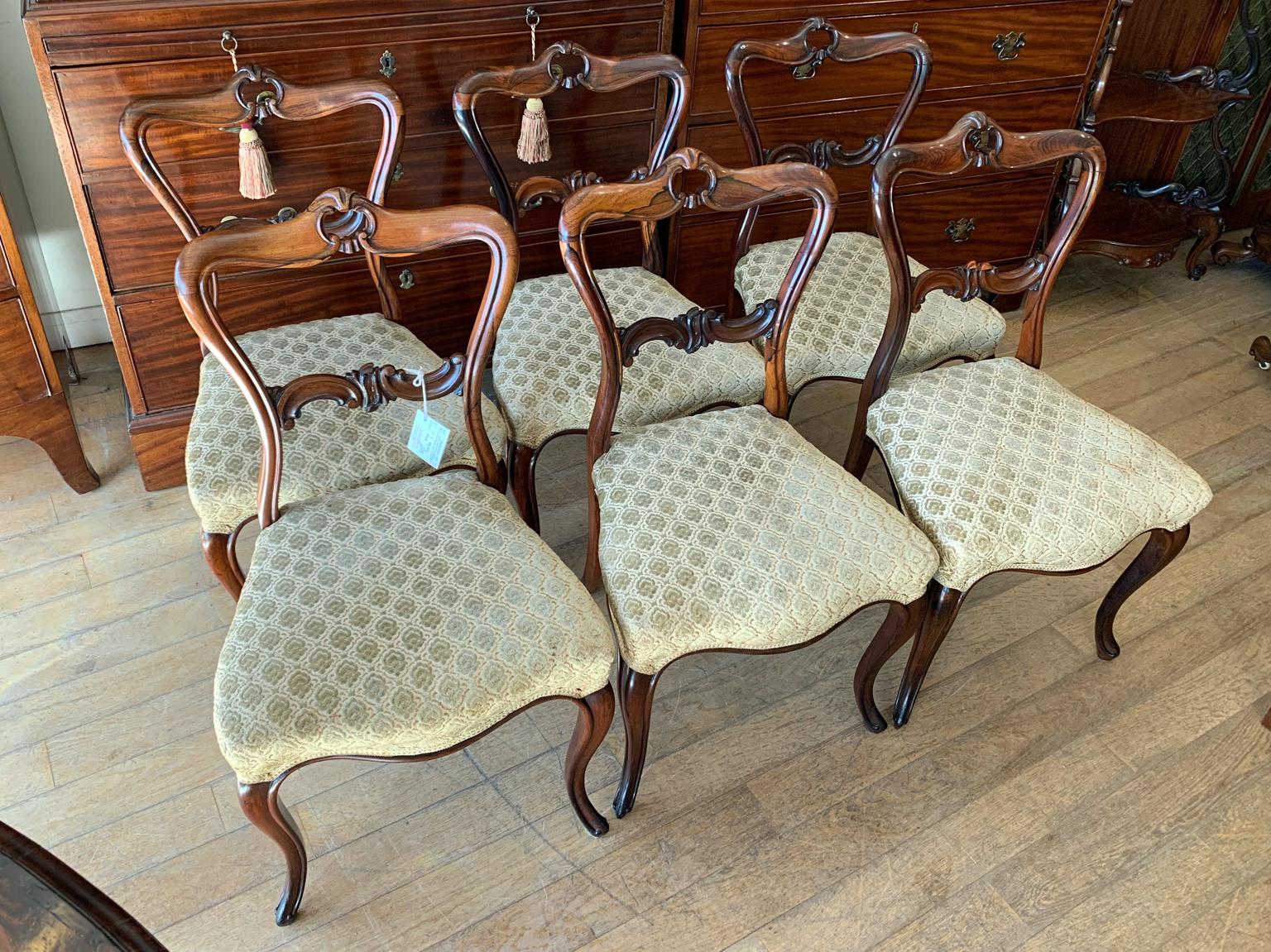 Set of Six 19th Century Victorian Rosewood Dining Chairs In Good Condition In Richmond, Surrey