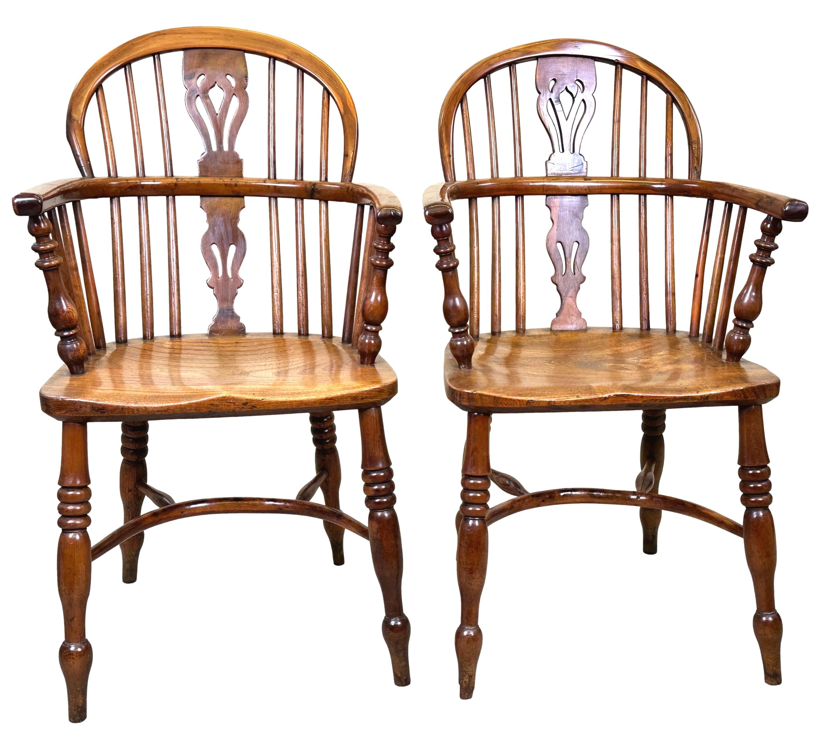 Tasso Set di sei sedie Windsor in legno di tasso del XIX secolo in vendita