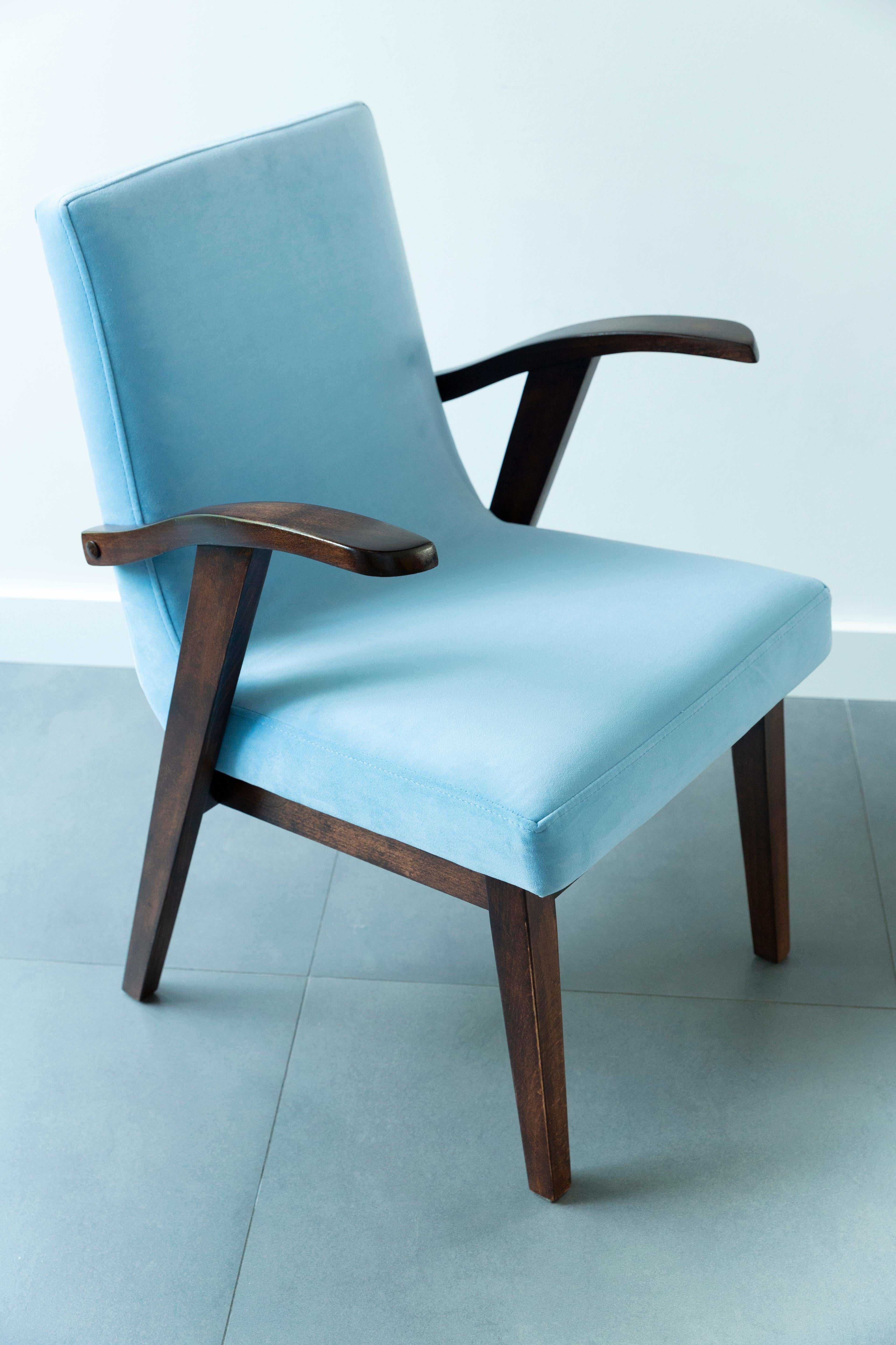 Set of Six 20th Century Armchairs in Baby Blue Velvet, Mieczyslaw Puchala, 1960s For Sale 1