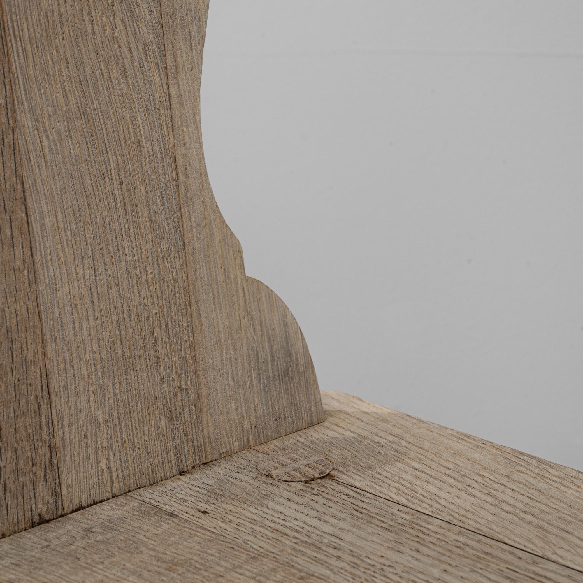 Ensemble de six chaises de salle à manger alpines en Oak français du 20e siècle en vente 2