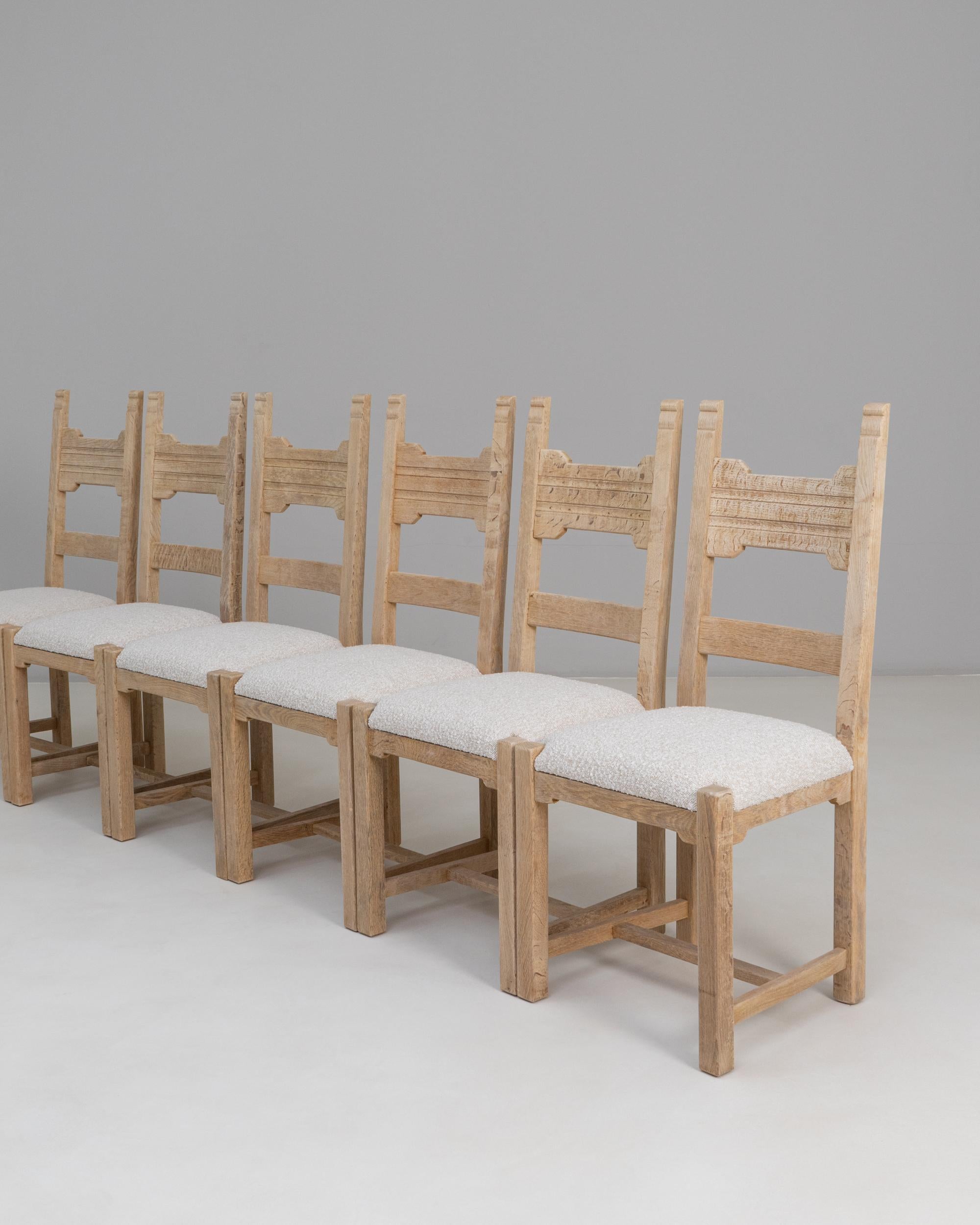 Set Of Six 20th Century French Oak Dining Chairs With Upholstered Seats en venta 8