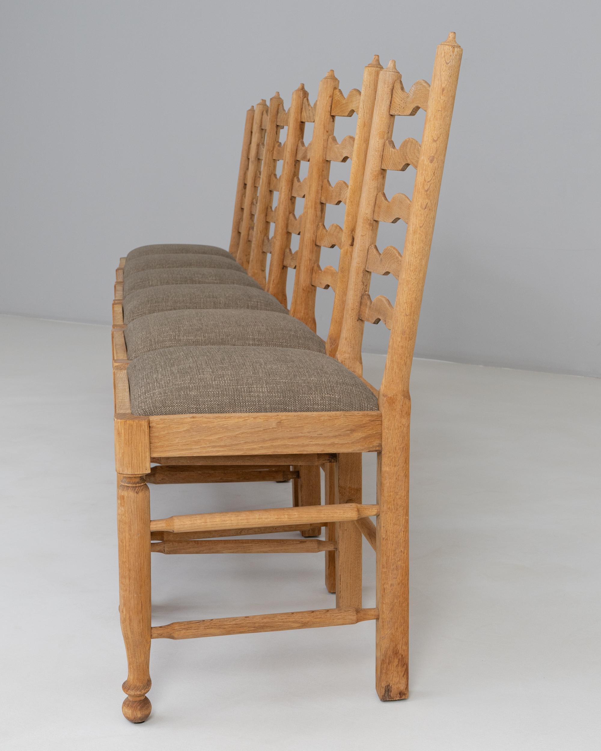 Set Of Six 20th Century French Oak Dining Chairs With Upholstered Seats in vendita 9