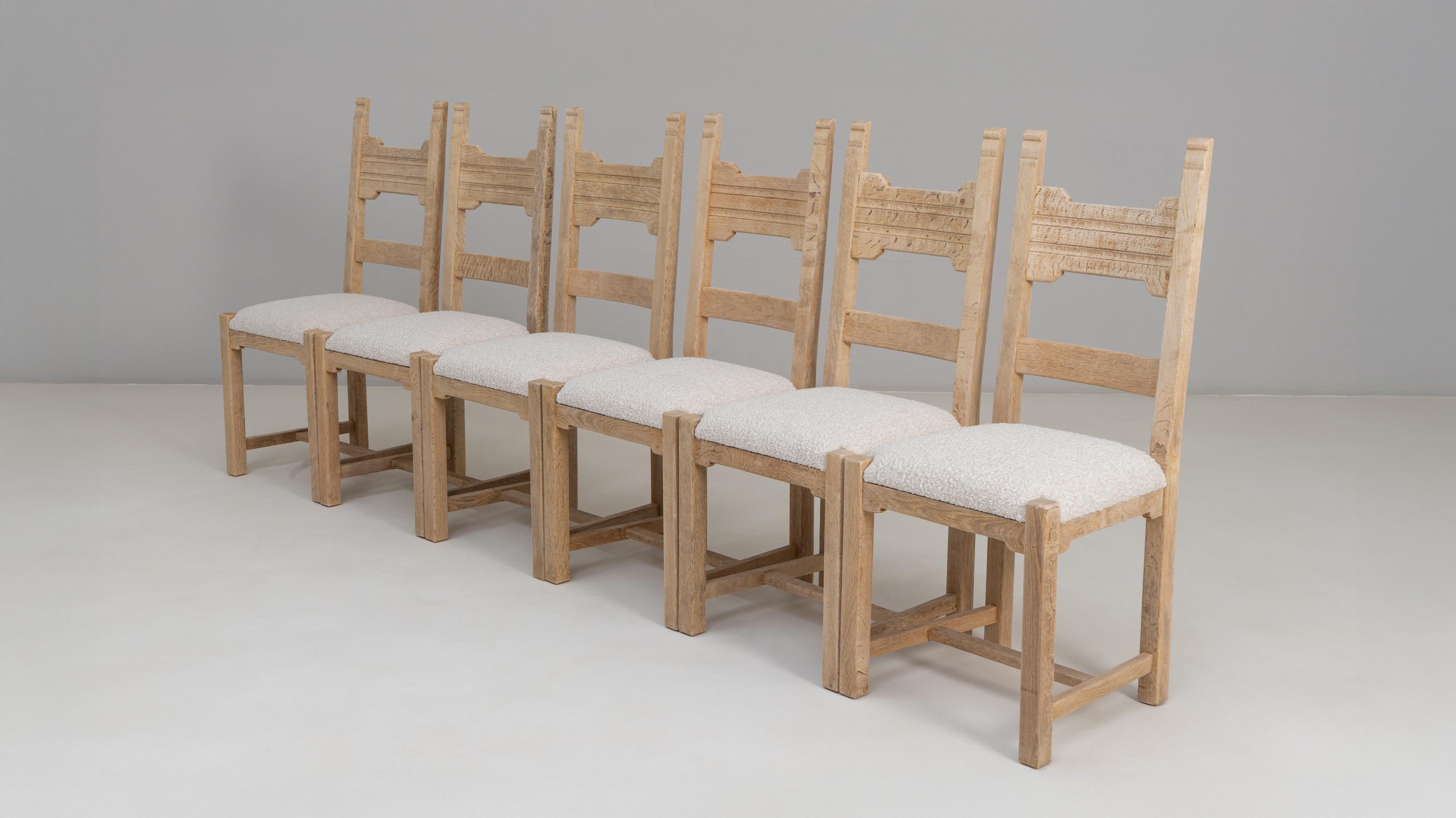 Set Of Six 20th Century French Oak Dining Chairs With Upholstered Seats en venta 9