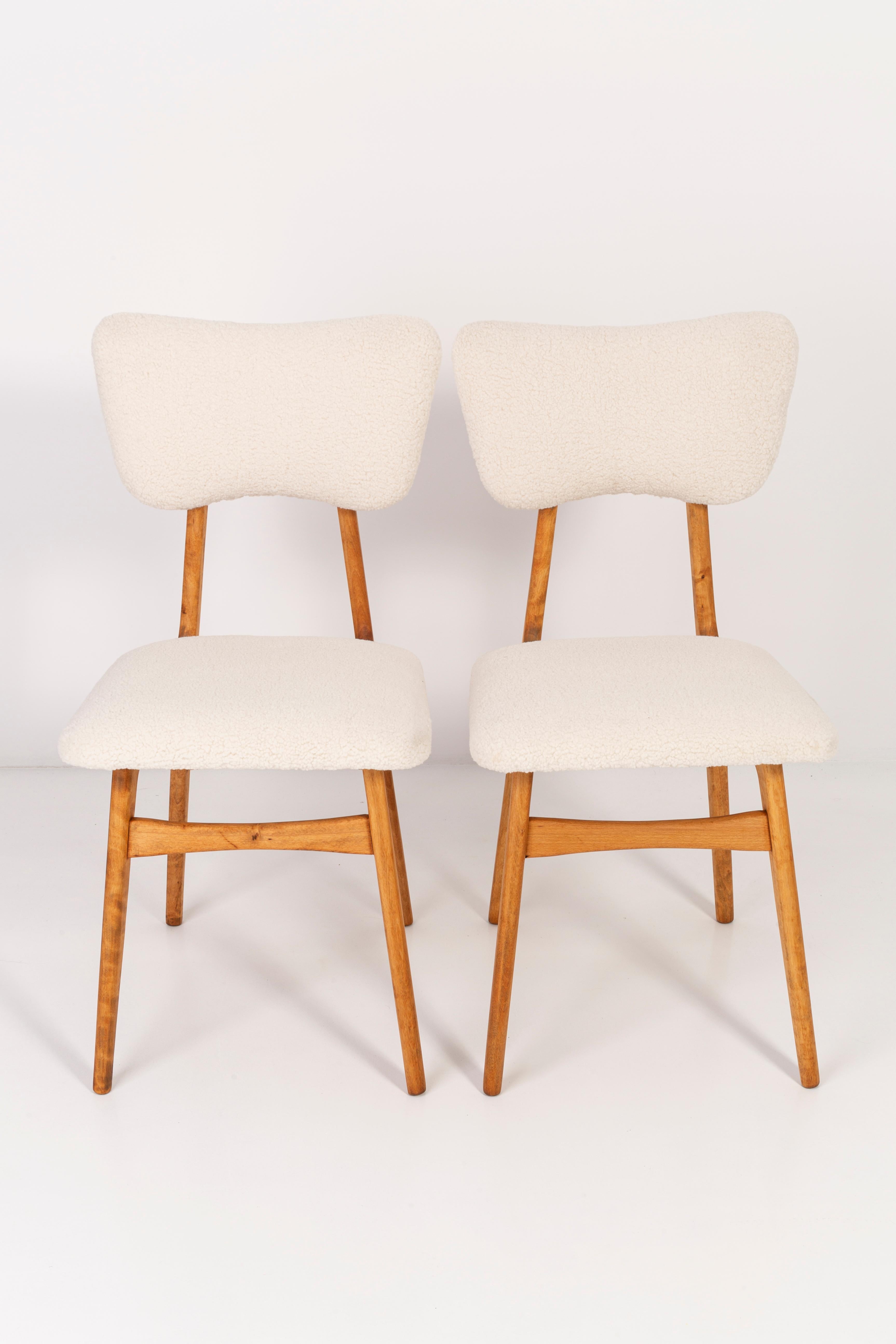 Set of Six 20th Century Light Crème Boucle Chairs, 1960s For Sale 7