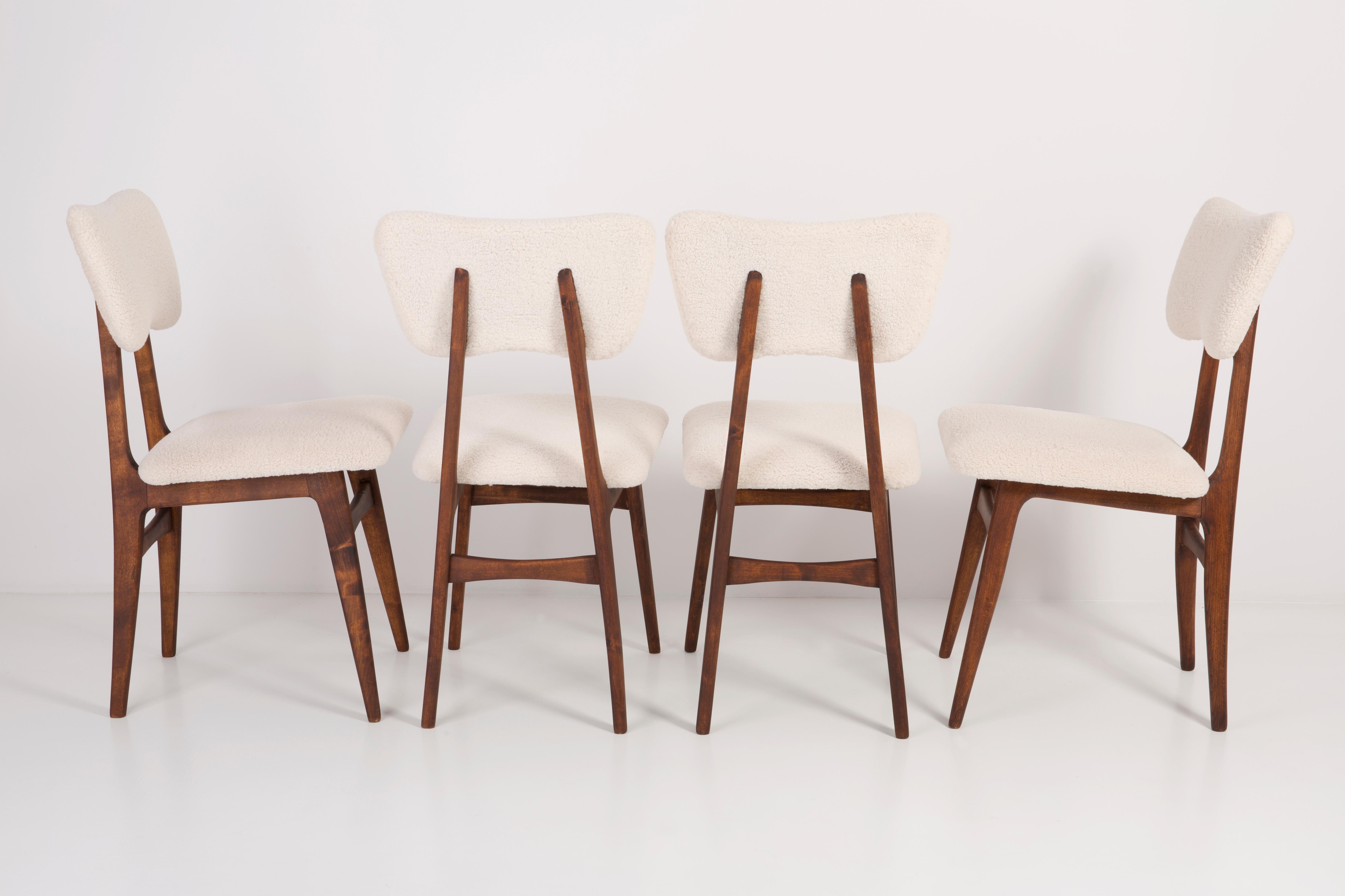 Mid-Century Modern Set of Six 20th Century Light Crème Boucle Chairs, 1960s For Sale