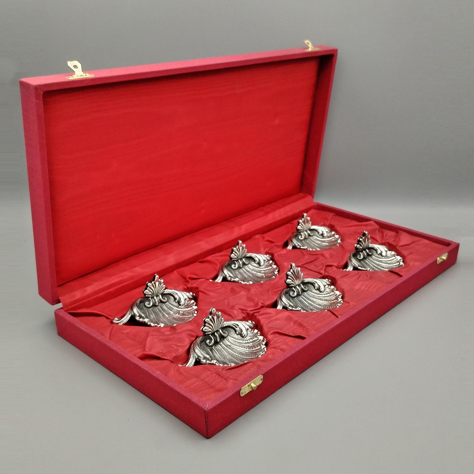 Zwölfergruppe aus massivem Silber in Muschelform des 20. Jahrhunderts Platzhalter im Angebot 3