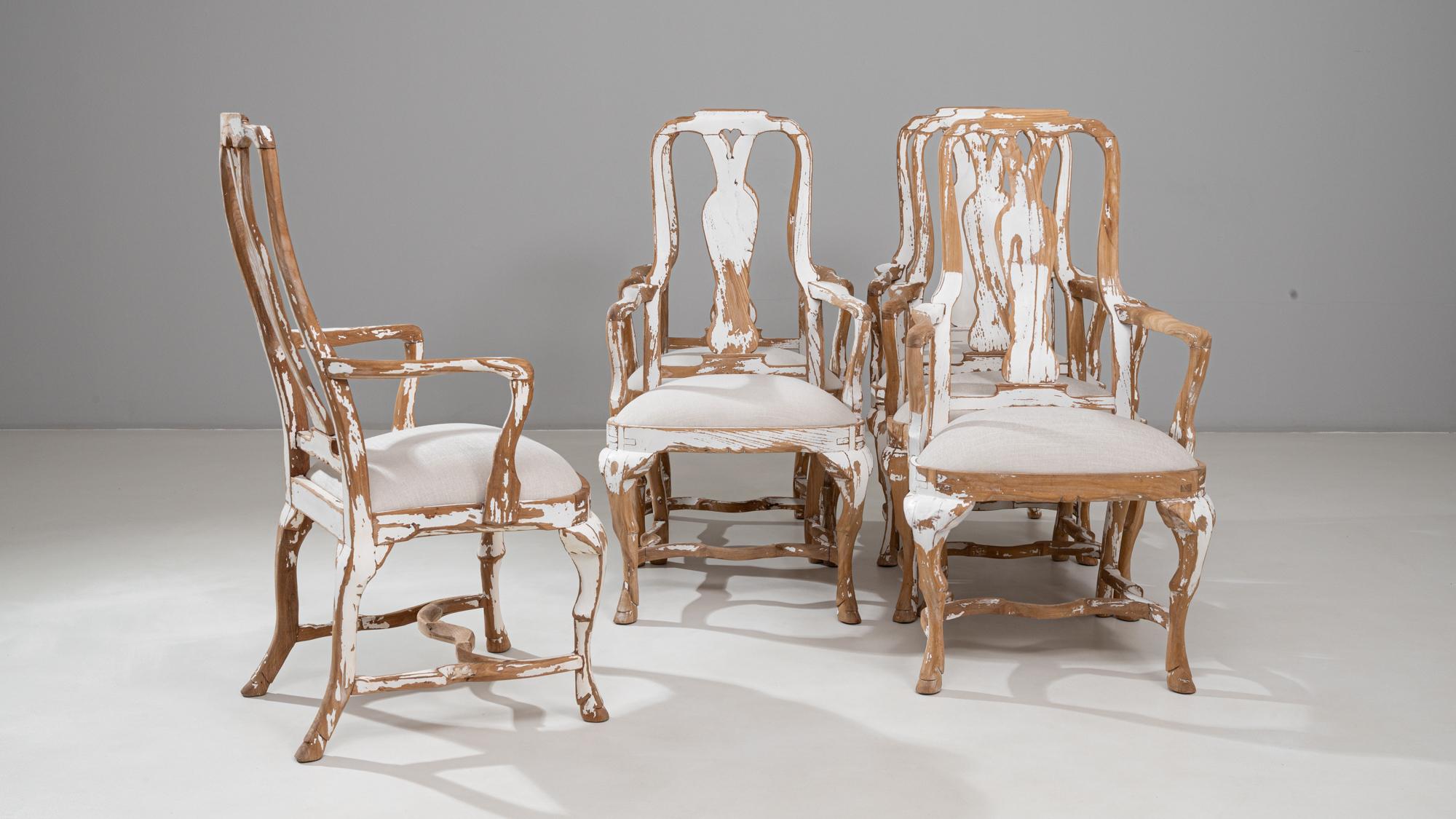 Juego de seis sillas de comedor de madera patinada del renacimiento rococó sueco del siglo XX en venta 8