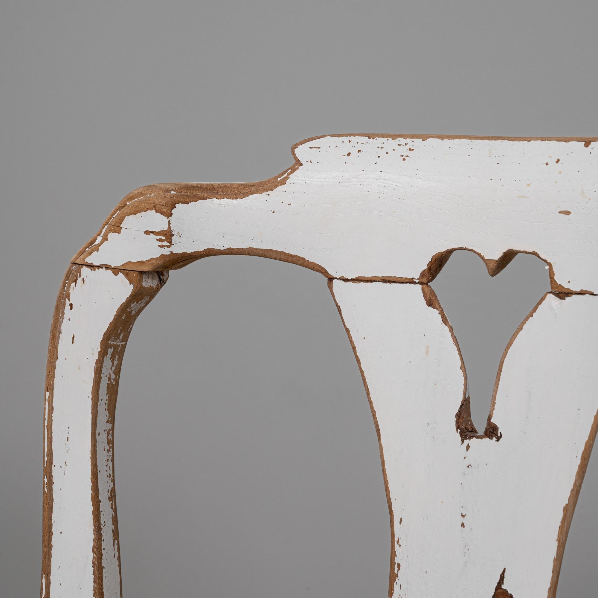 Juego de seis sillas de comedor de madera patinada del renacimiento rococó sueco del siglo XX en venta 1