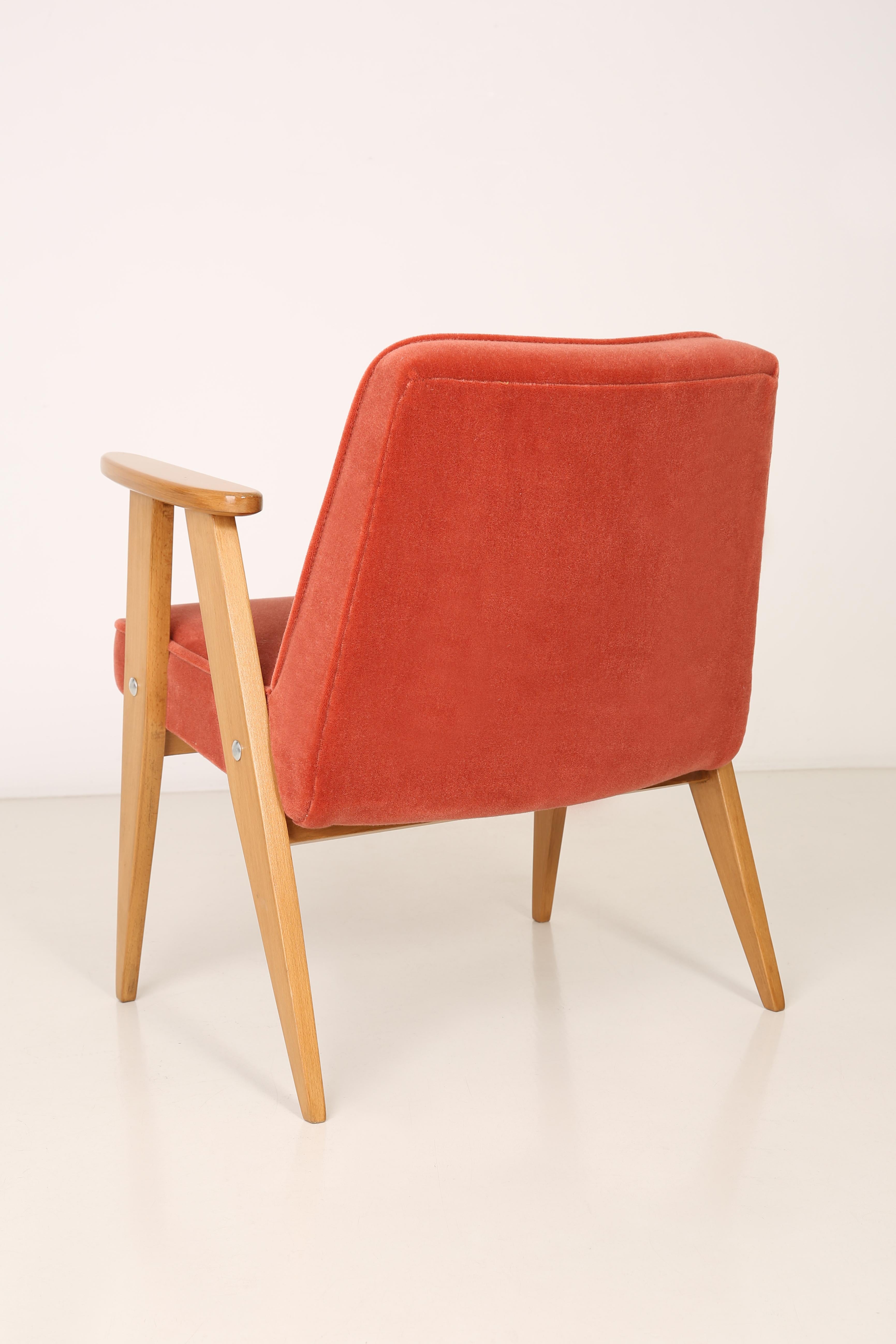 Set of Six 366 Armchair, Jozef Chierowski, 1960s For Sale 6