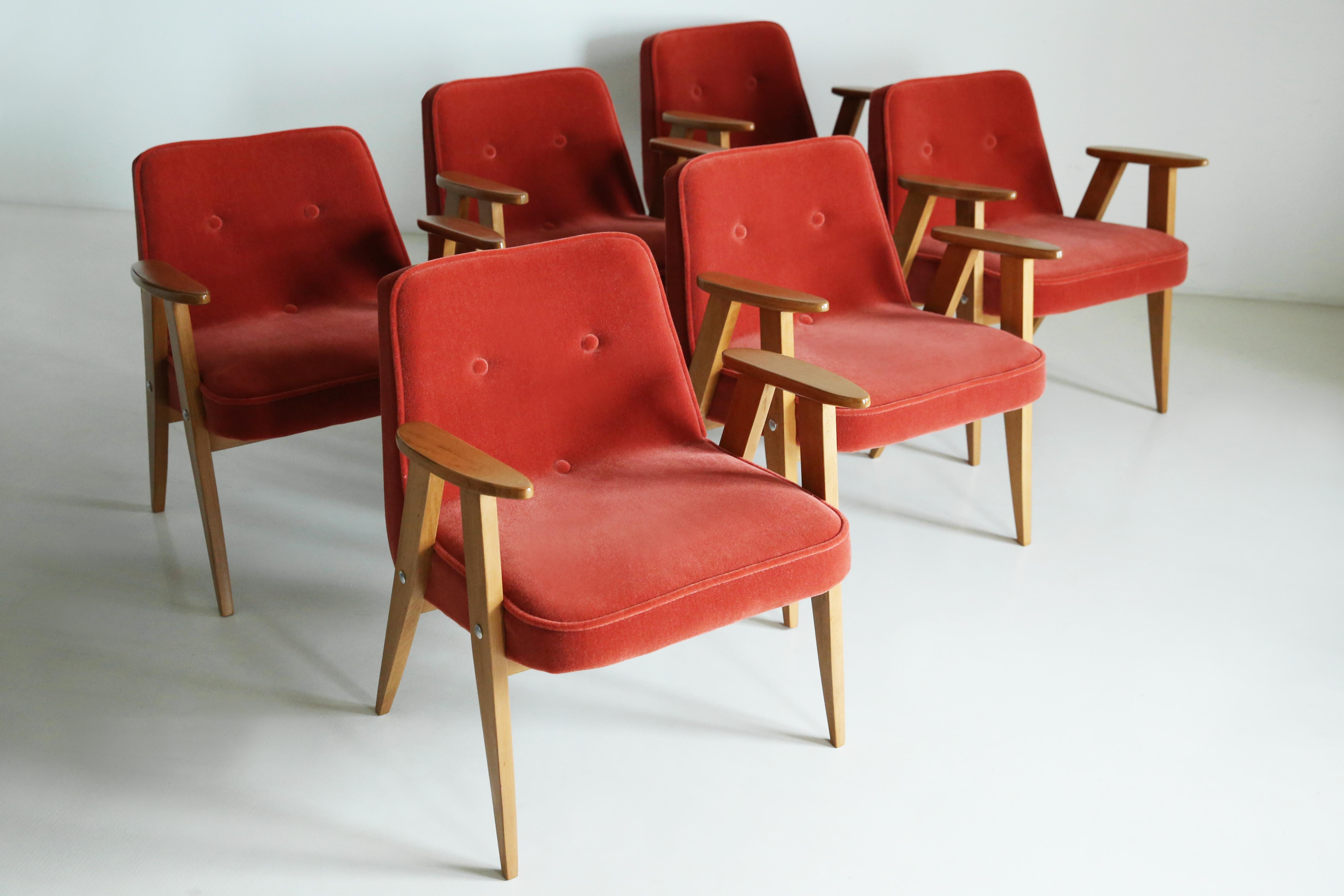 Mid-Century Modern Set of Six 366 Armchair, Jozef Chierowski, 1960s For Sale
