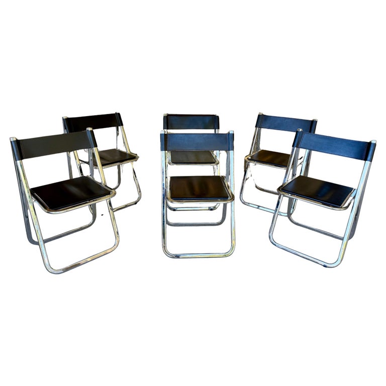 Satz von sechs (6) Arrben Italien Schwarzes Leder Klappstühle im Angebot bei 1stDibs Deutschland