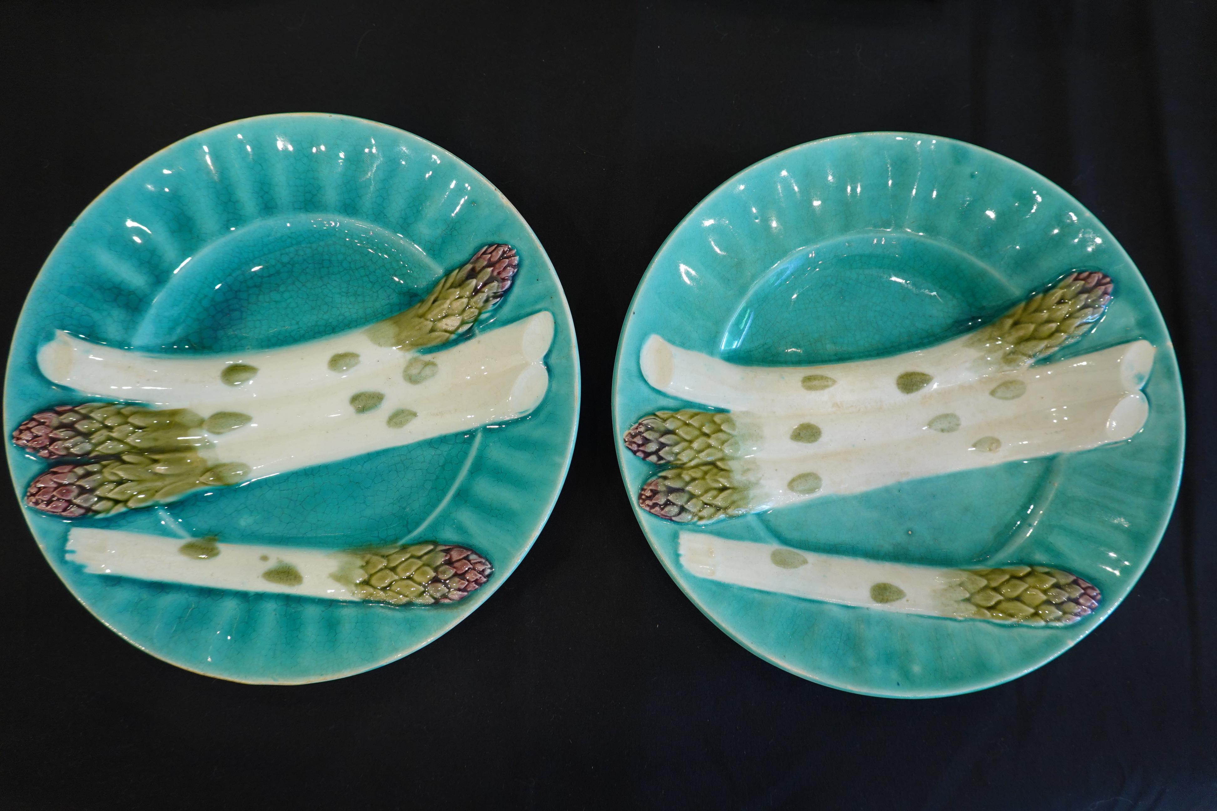 Set of Six '6' French Faience Asparagus Plates by Luneville In Good Condition For Sale In Pembroke, MA