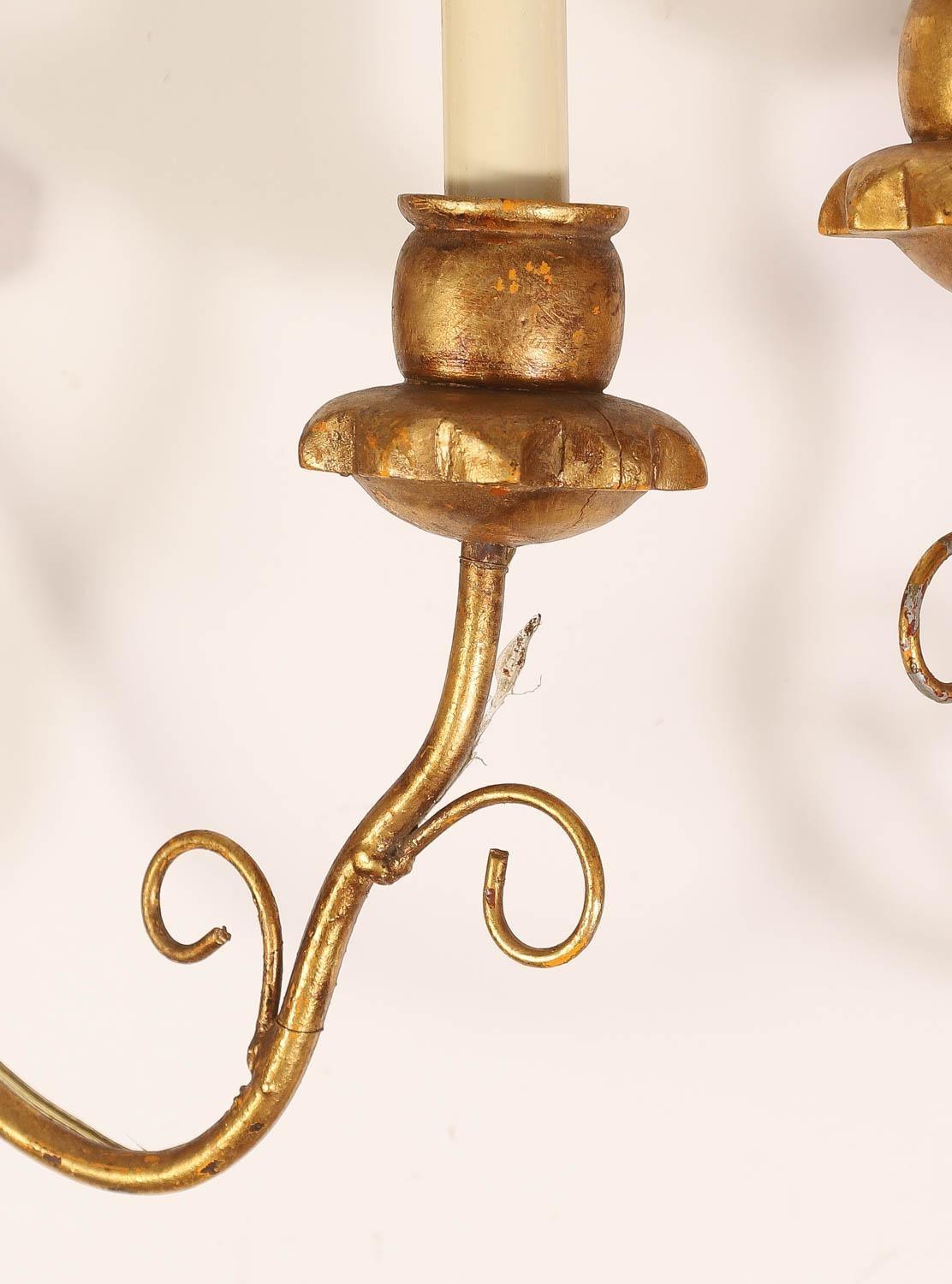 Satz von sechs (6) Mitte des Jahrhunderts venezianischen italienischen geschnitzten Giltwood Monkey Form Sconces im Angebot 2
