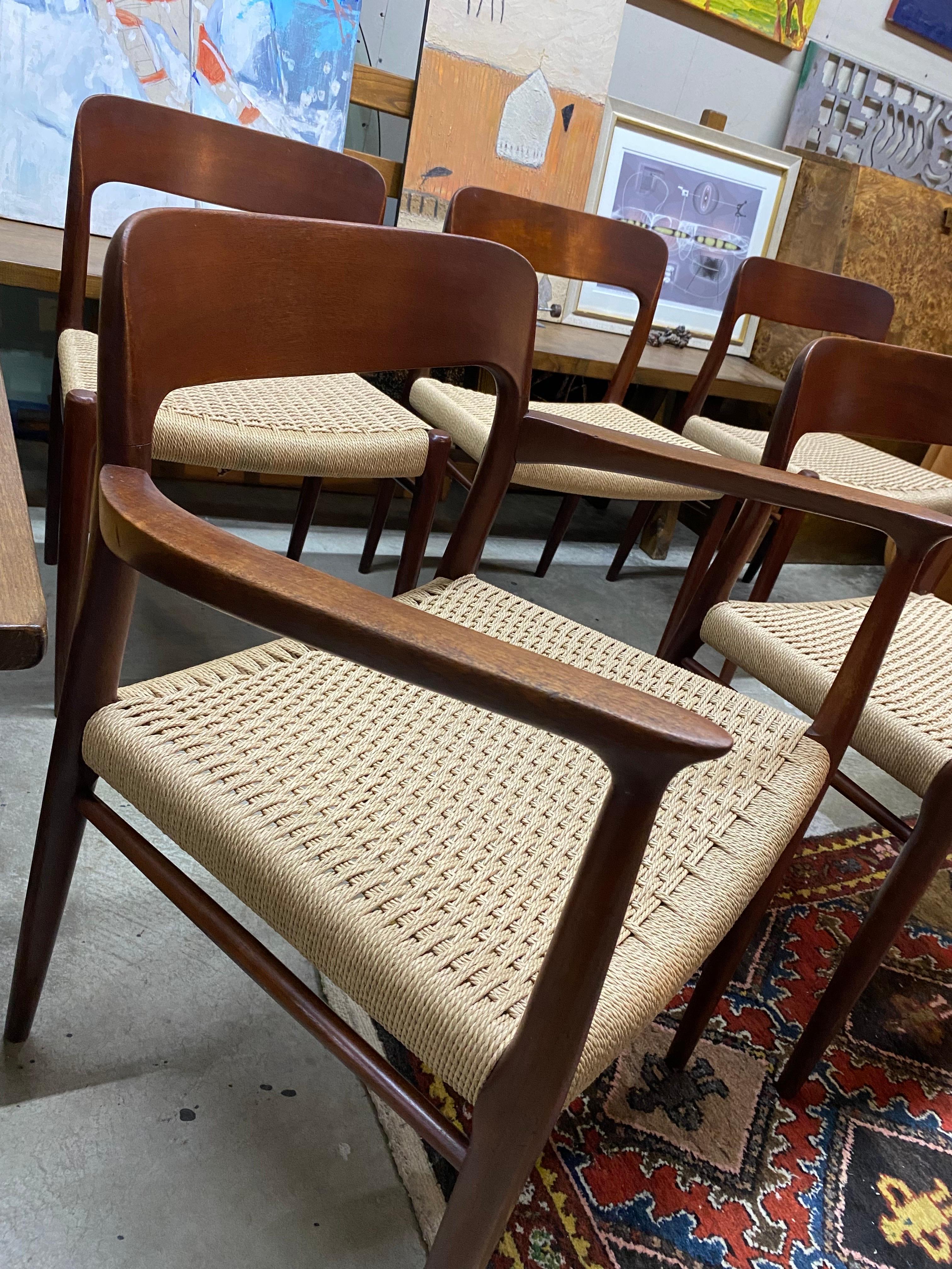 Set of Six (6) Model 75 Teak Dining Chairs by Niels Otto Møller In Good Condition In San Antonio, TX