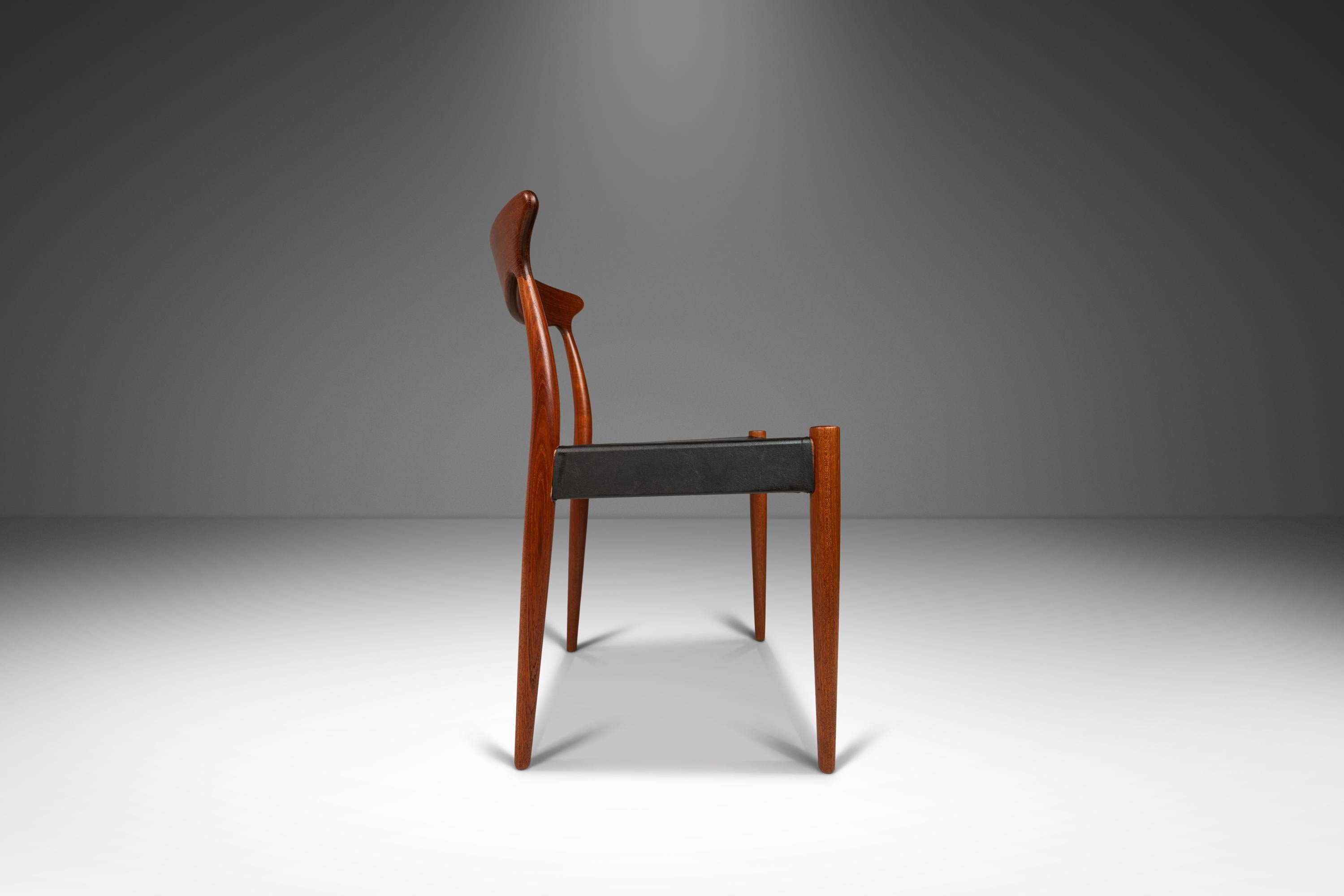 Set of Six (6) Model Mk 310 Dining Chairs by Arne Hovmand-Olsen, Denmark, 1960s For Sale 5