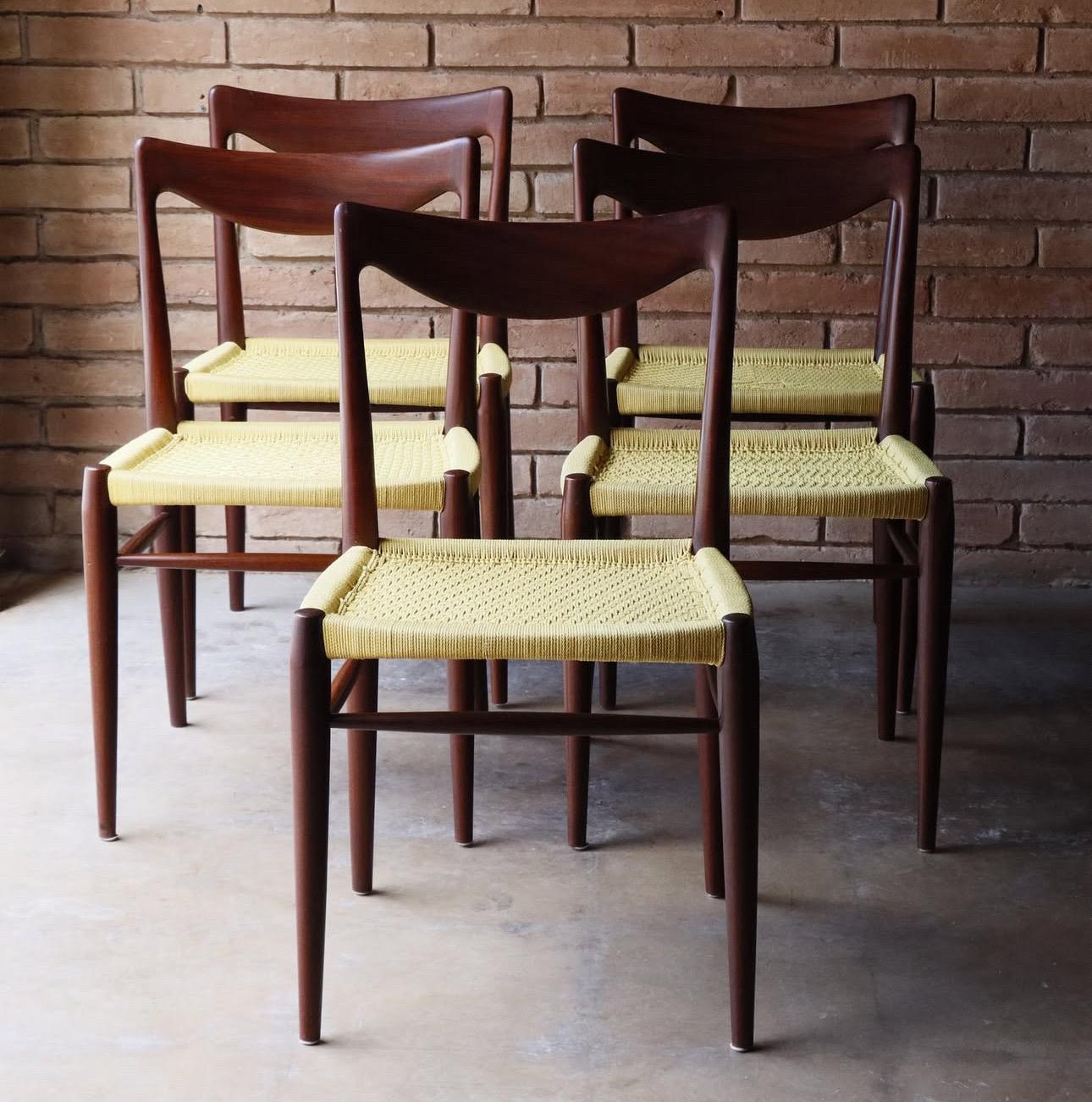Mid-Century moderno Set di sei sedie da pranzo Adolf Relling e Rolf Rastad in vendita