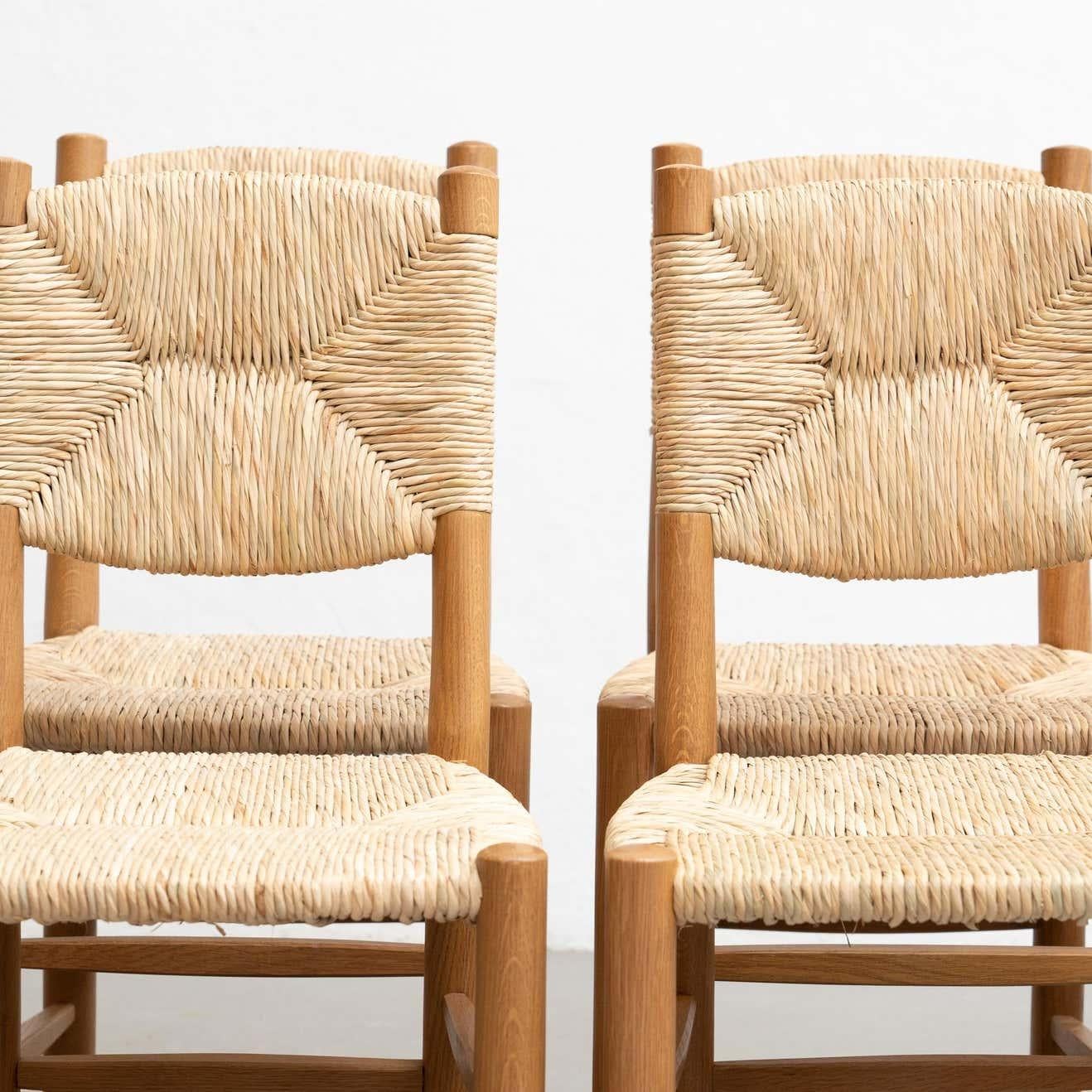 Late 20th Century Set of Six After Charlotte Perriand N.19 Chairs, Wood Rattan, Mid-Century Modern For Sale