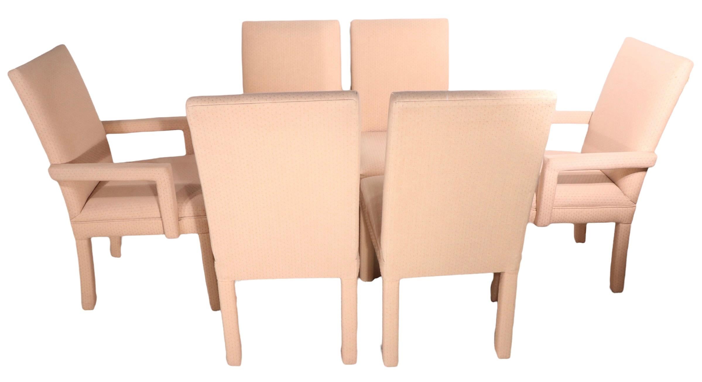 Postmoderne Ensemble de six chaises de salle à manger de style Parsons entièrement tapissées, d'après Baughman  en vente