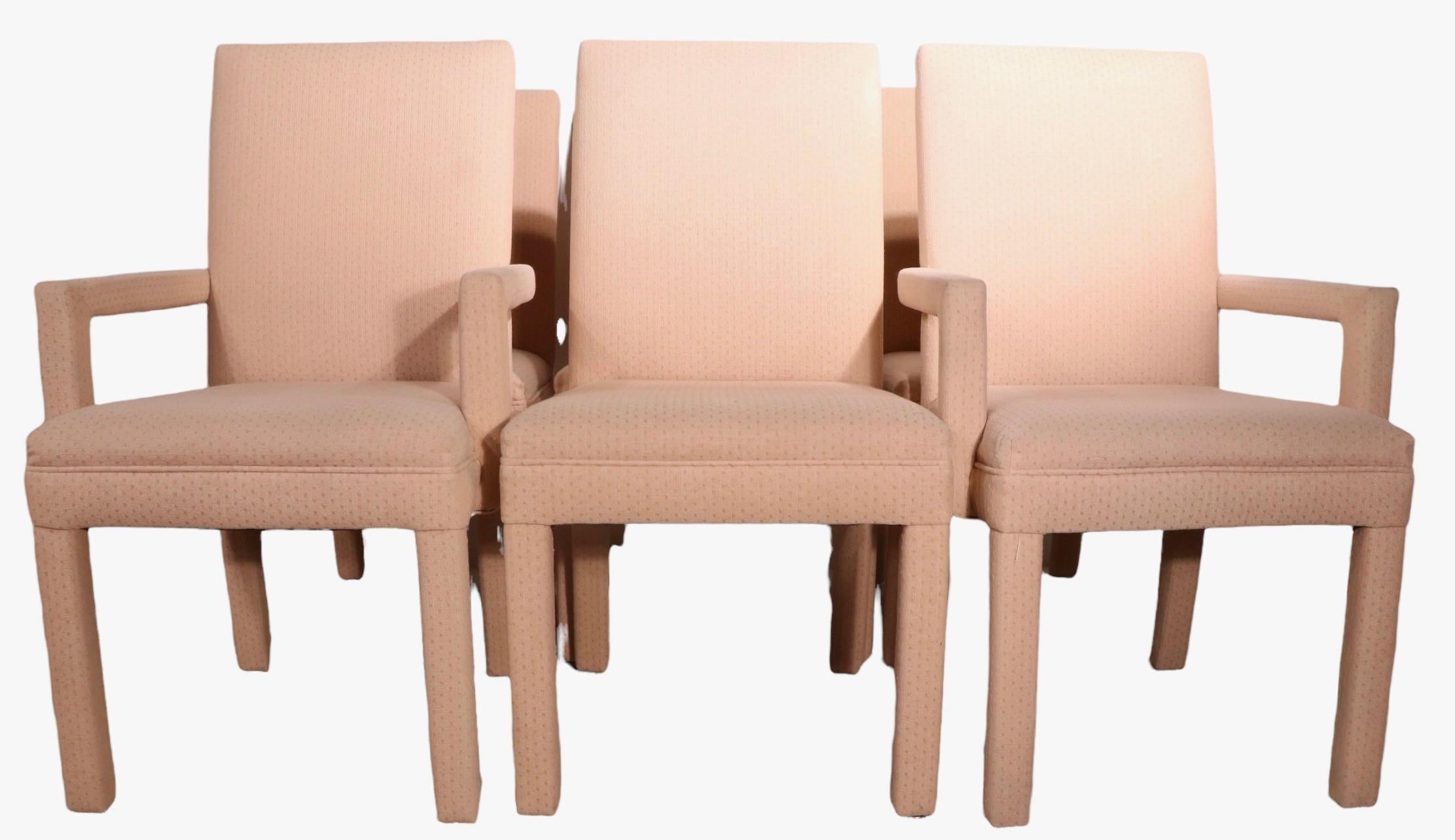 Américain Ensemble de six chaises de salle à manger de style Parsons entièrement tapissées, d'après Baughman  en vente