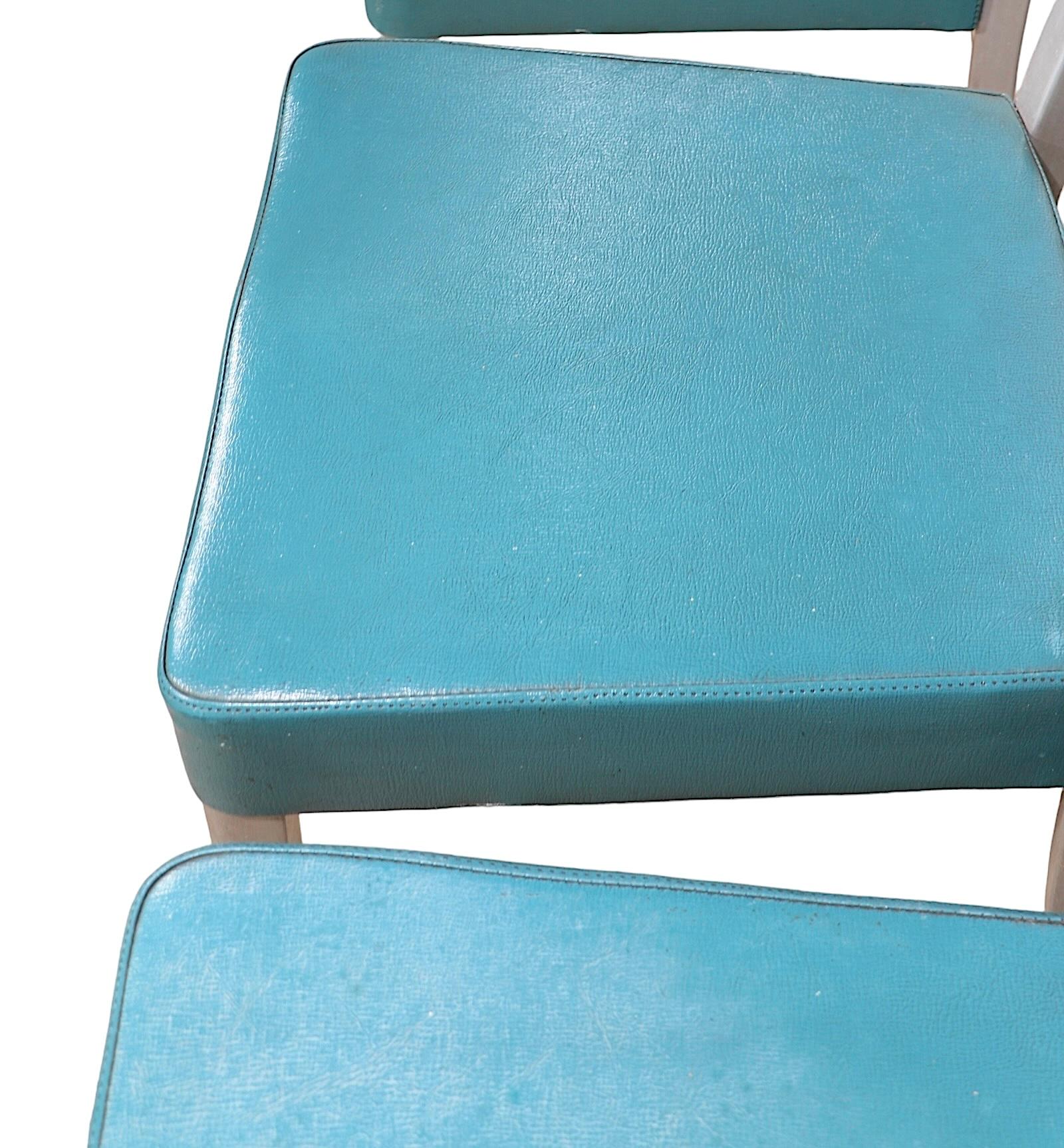 Set of Six Aluminum  Mid Century Art Deco Cafe Dining Chairs by GoodForm For Sale 4