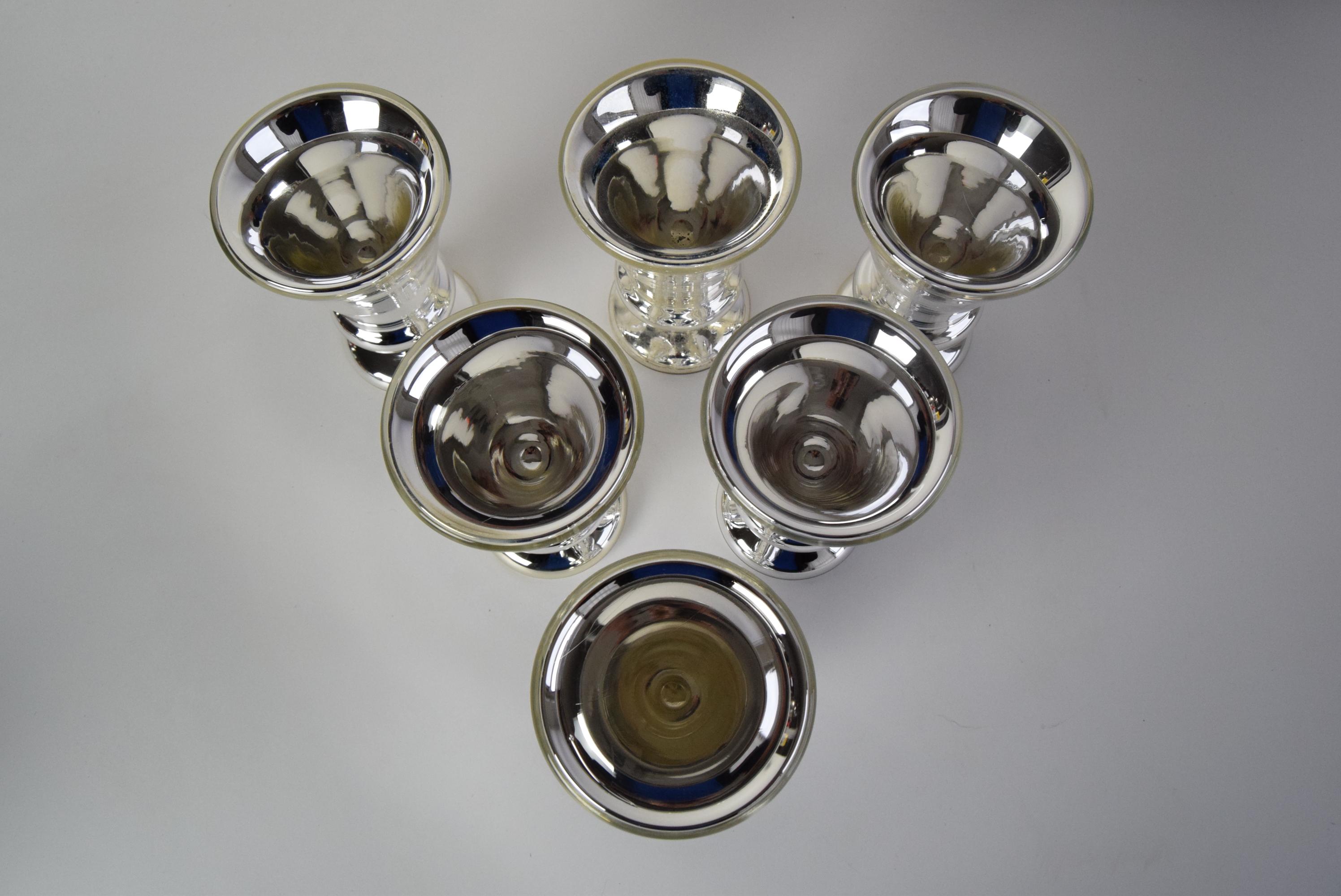 Set of six Amalgam Glass Goblets, Biedermeier, Peasant Silver, Circa 1860's. In Good Condition For Sale In Praha, CZ