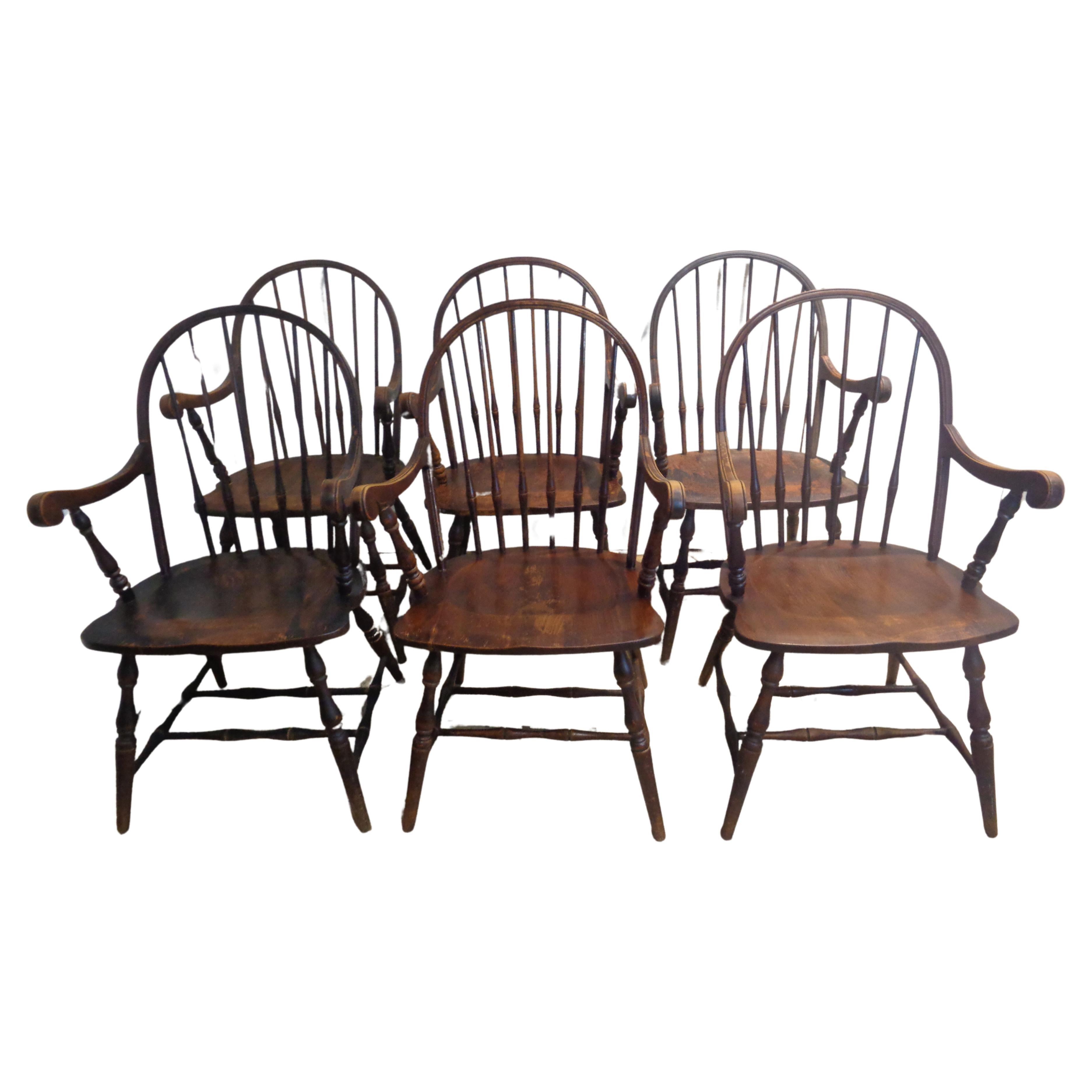 American Colonial Set of Six American Windsor Hoop Back Armchairs, Circa 1940 For Sale
