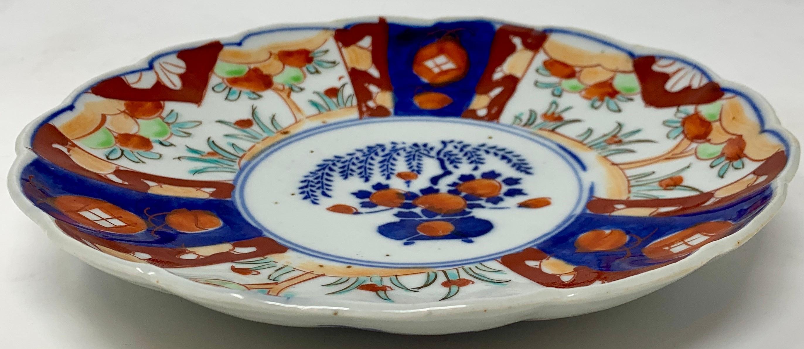 A very nice set of luncheon size Imari plates. Beautiful colors that have withstood the test of time and use.