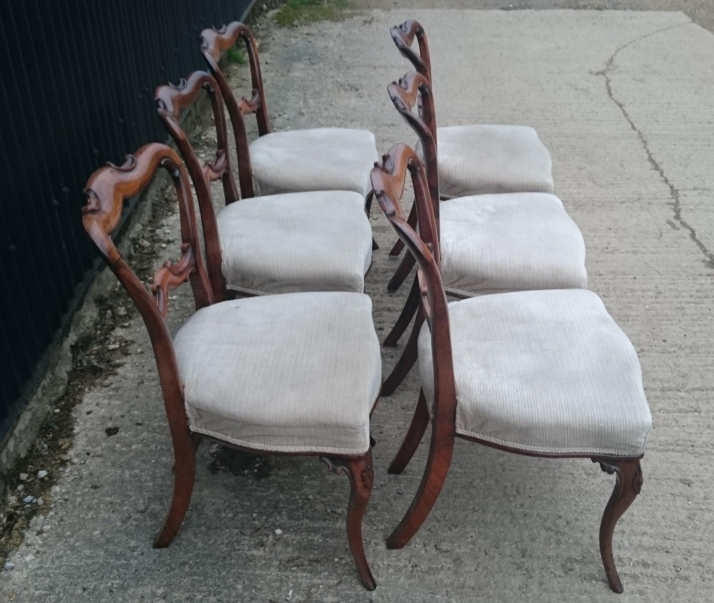 British Set of Six Antique Dining Chairs For Sale