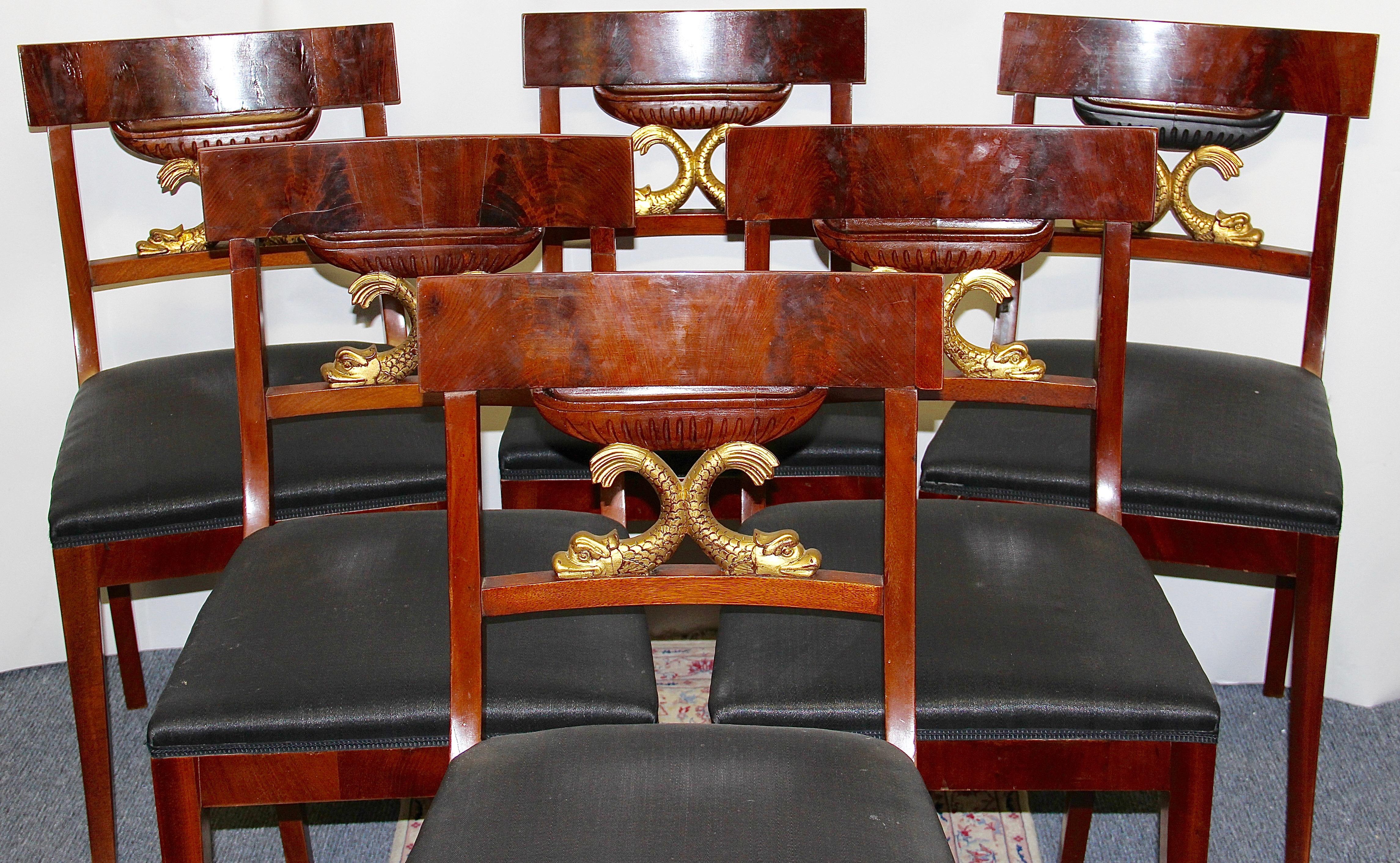 Set of six antique chairs, Germany, early 19th century.

Age-related condition.
 