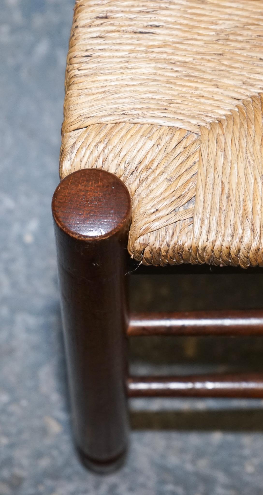 SET DI SEI ANTICHE SEDIE INGLESI DEL 19° SECOLO A SCHIERA in vendita 11