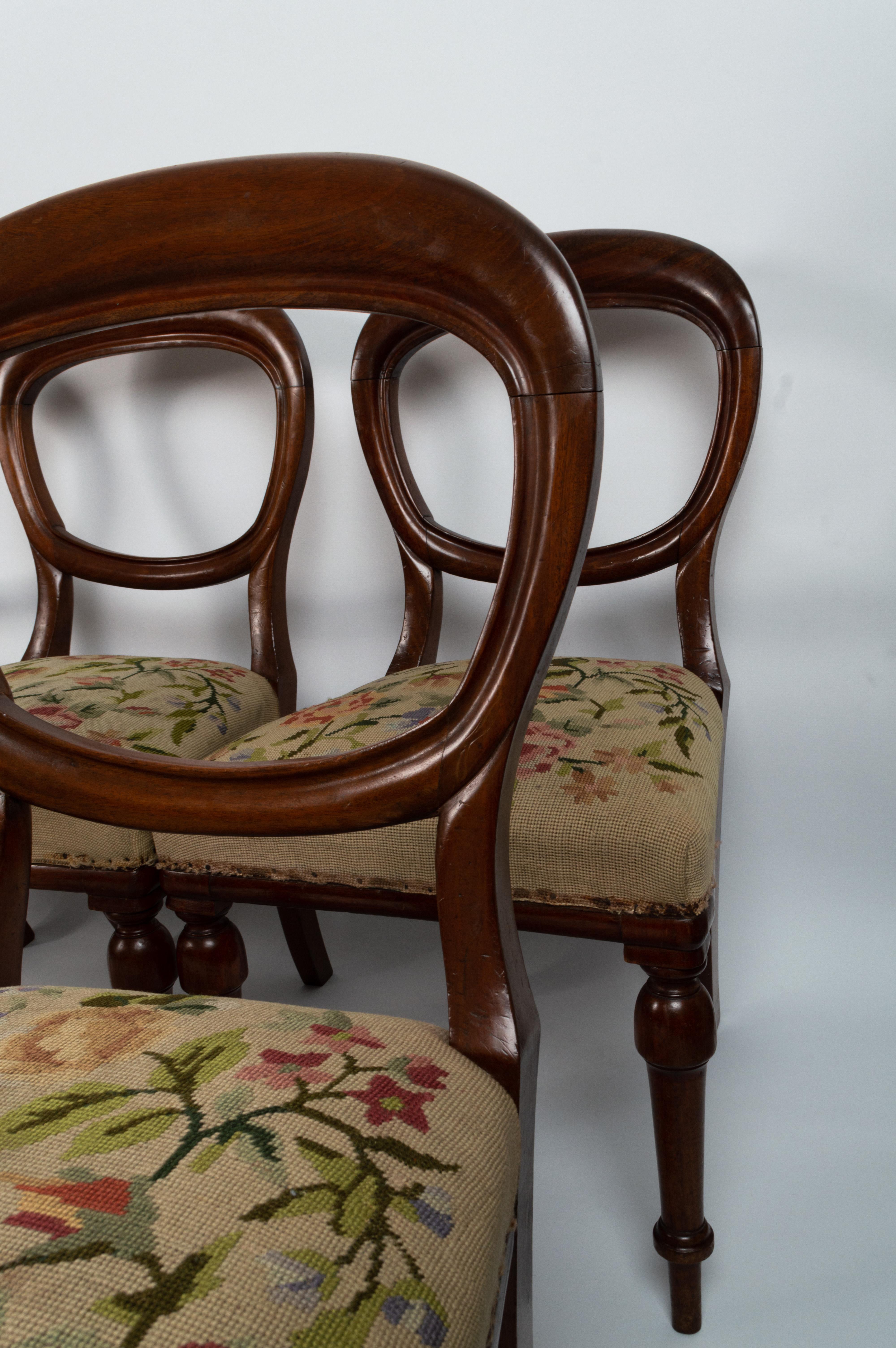 Set of Six Antique English 19th Century Mahogany Balloon Back Chairs circa 1860 For Sale 11