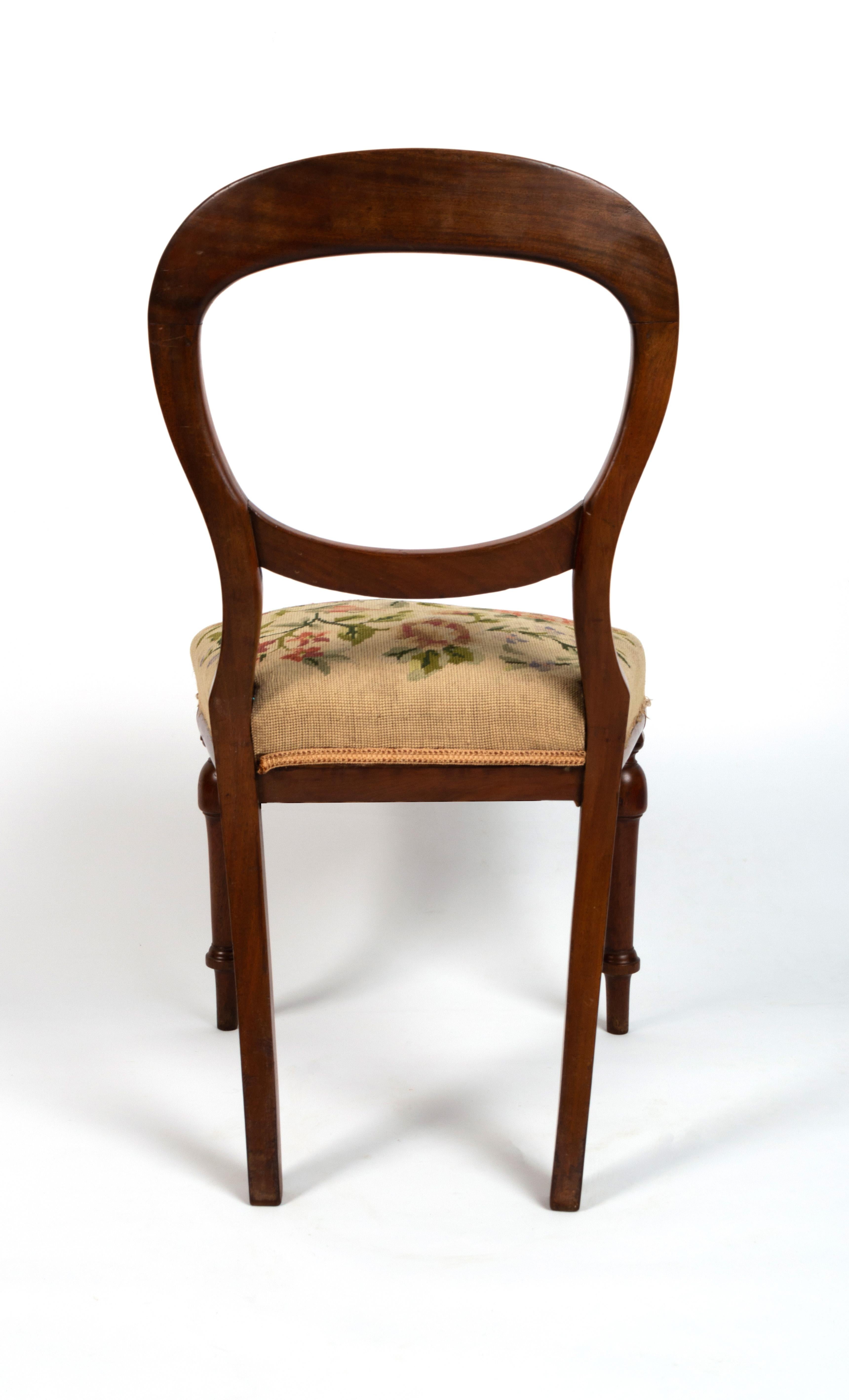 Set of Six Antique English 19th Century Mahogany Balloon Back Chairs circa 1860 For Sale 14