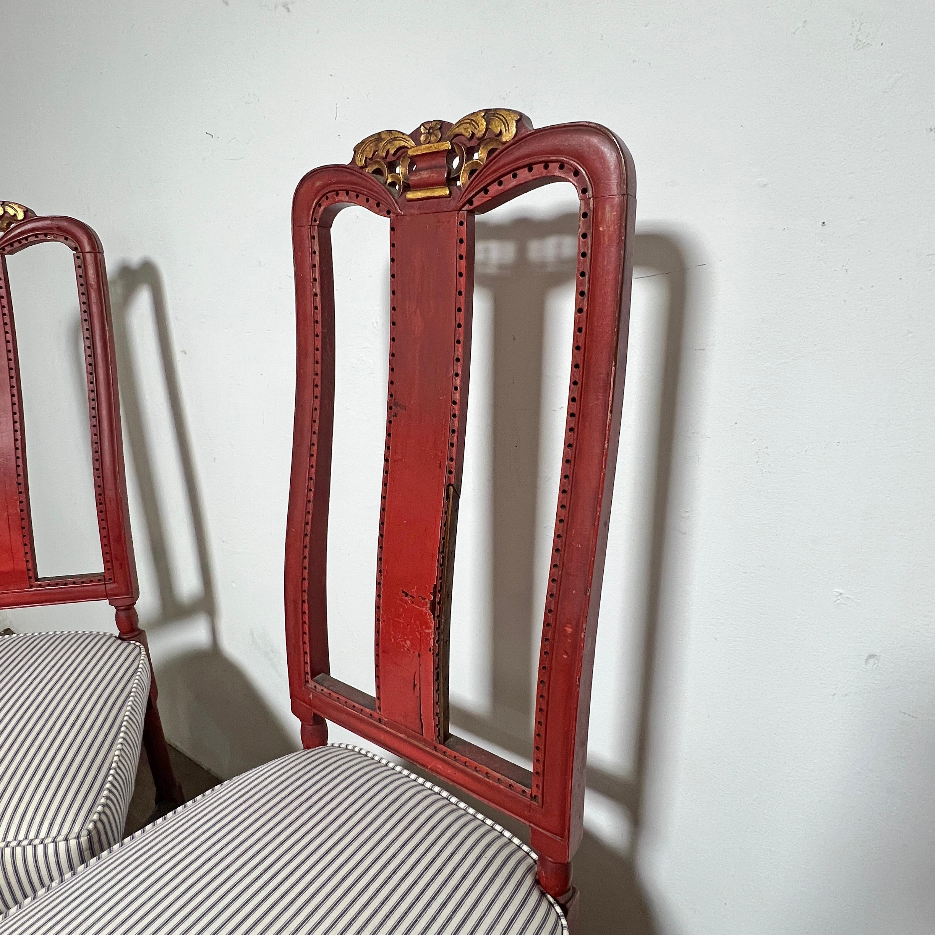 Satz von sechs Antique French Louis XIV Esszimmerstühlen (Französisch) im Angebot