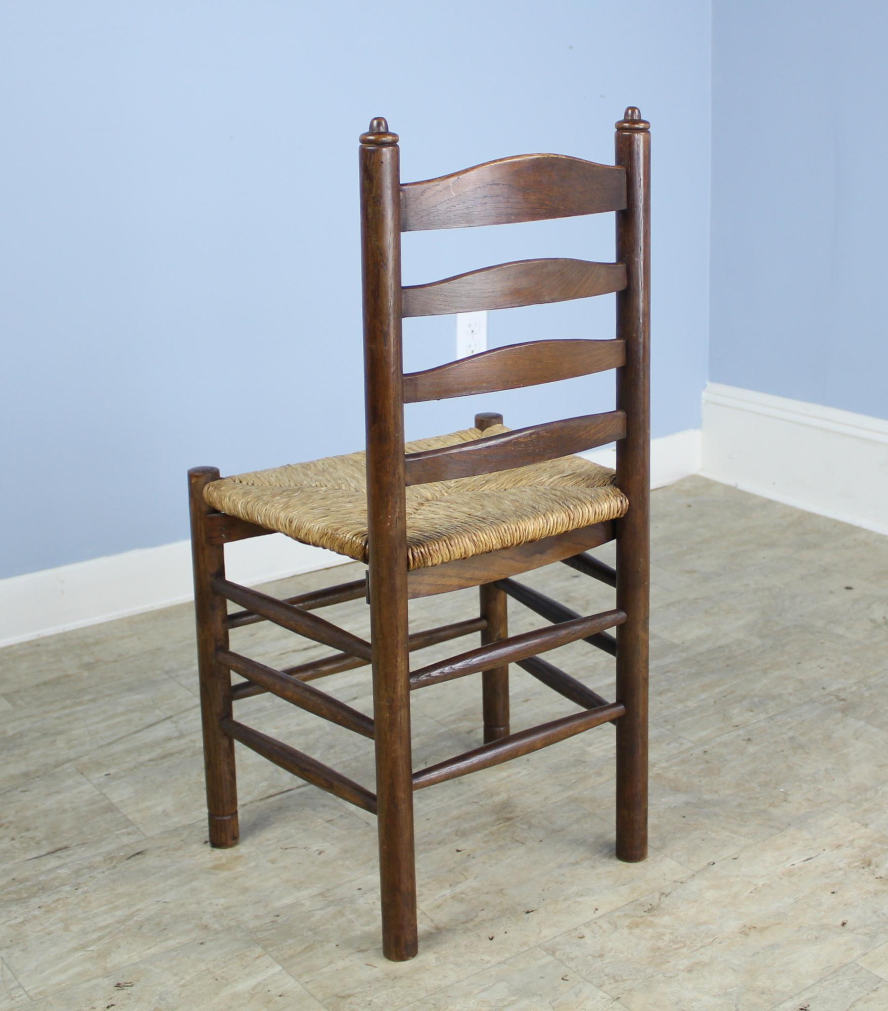Set of Six Antique Oak Church Chairs In Good Condition In Port Chester, NY