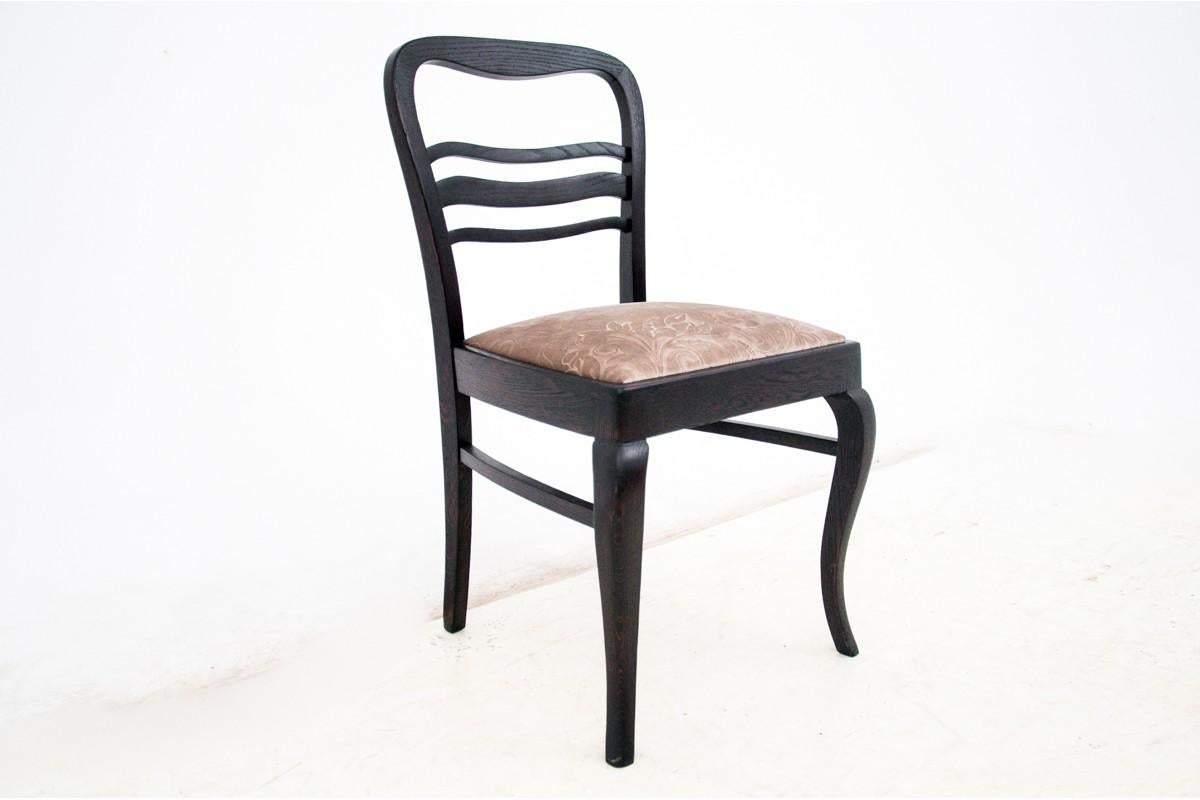 Mid-20th Century Set of Six Antique Oak Dining Chairs, Poland, 1930s For Sale