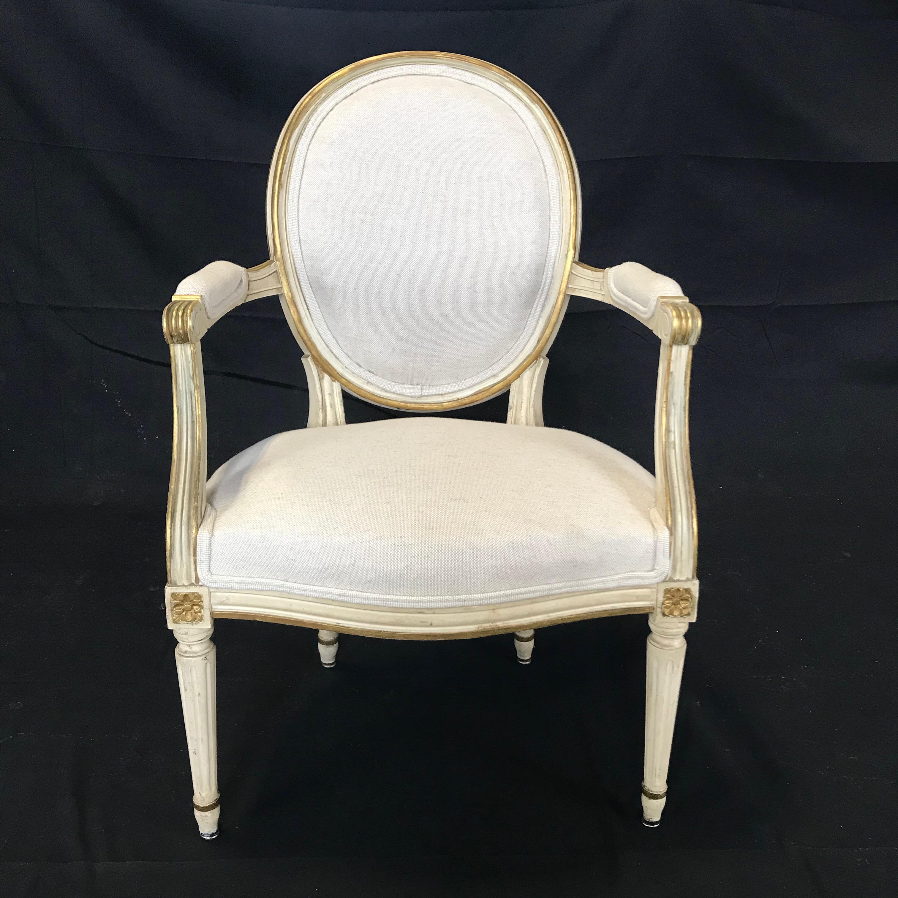 Set of Six Antique Painted Louis XVI Gustavian Style Dining Chairs In Excellent Condition In Hopewell, NJ