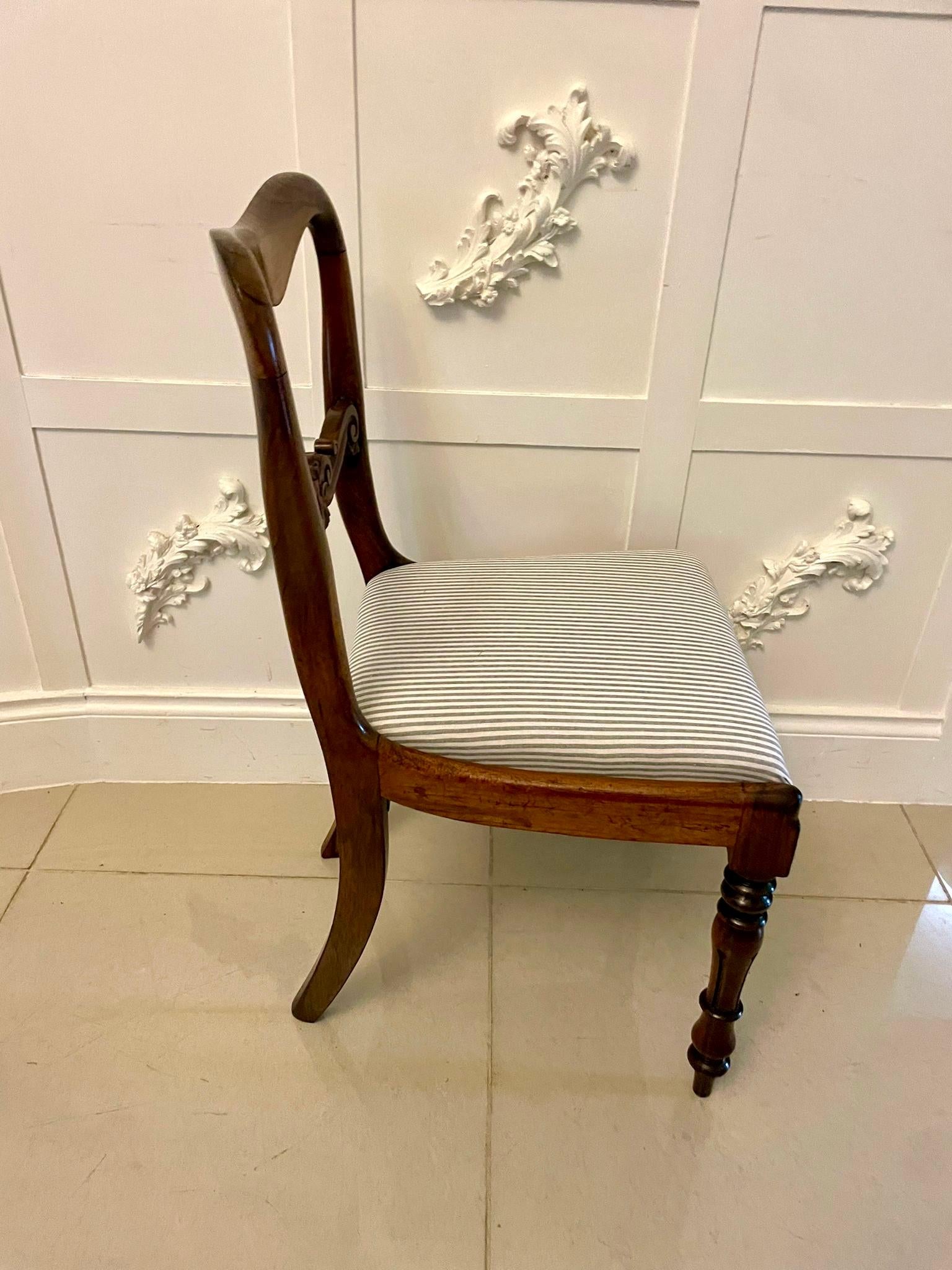 Set of Six Antique Victorian Quality Rosewood Dining Chairs For Sale 3