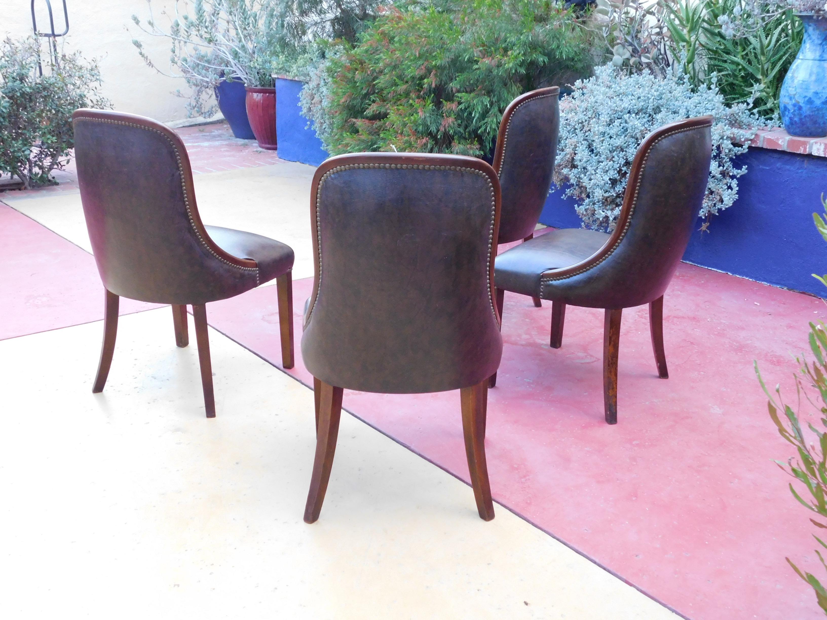 Set of Six Argentine Art Moderne Dining Chairs, circa 1940 For Sale 12