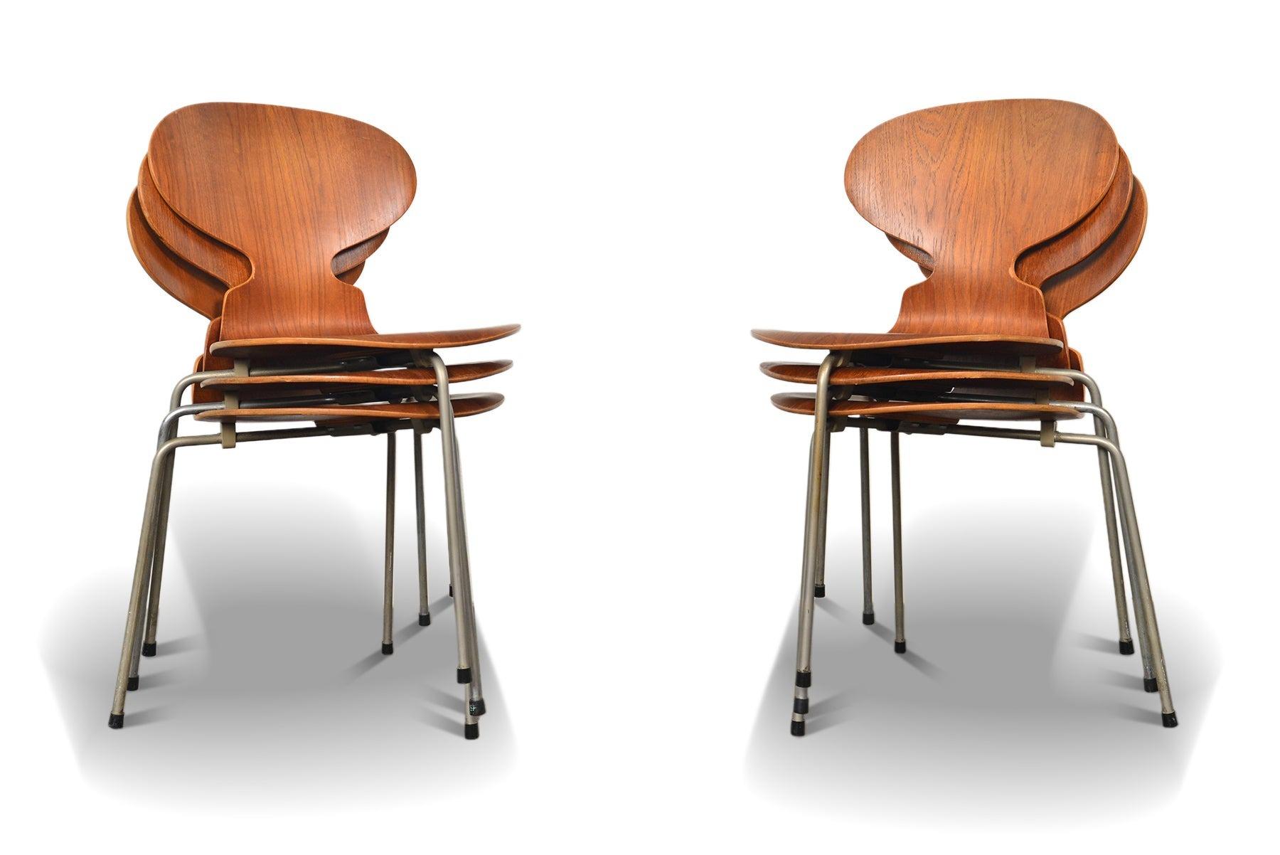 Danois Ensemble de six chaises Ant en teck d'Arne Jacobsen en vente