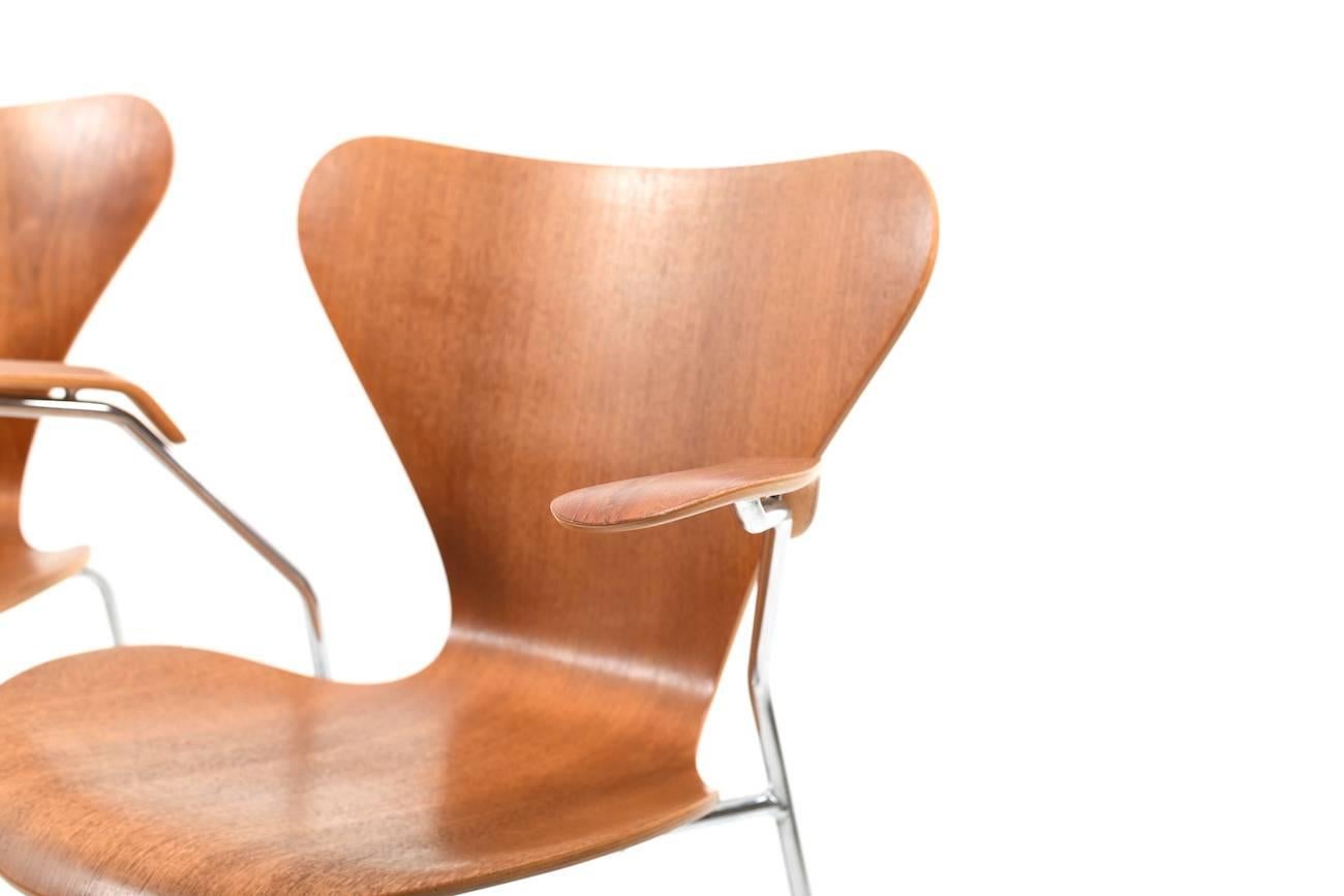 Set of Six Arne Jacobsen Chairs in Teak 