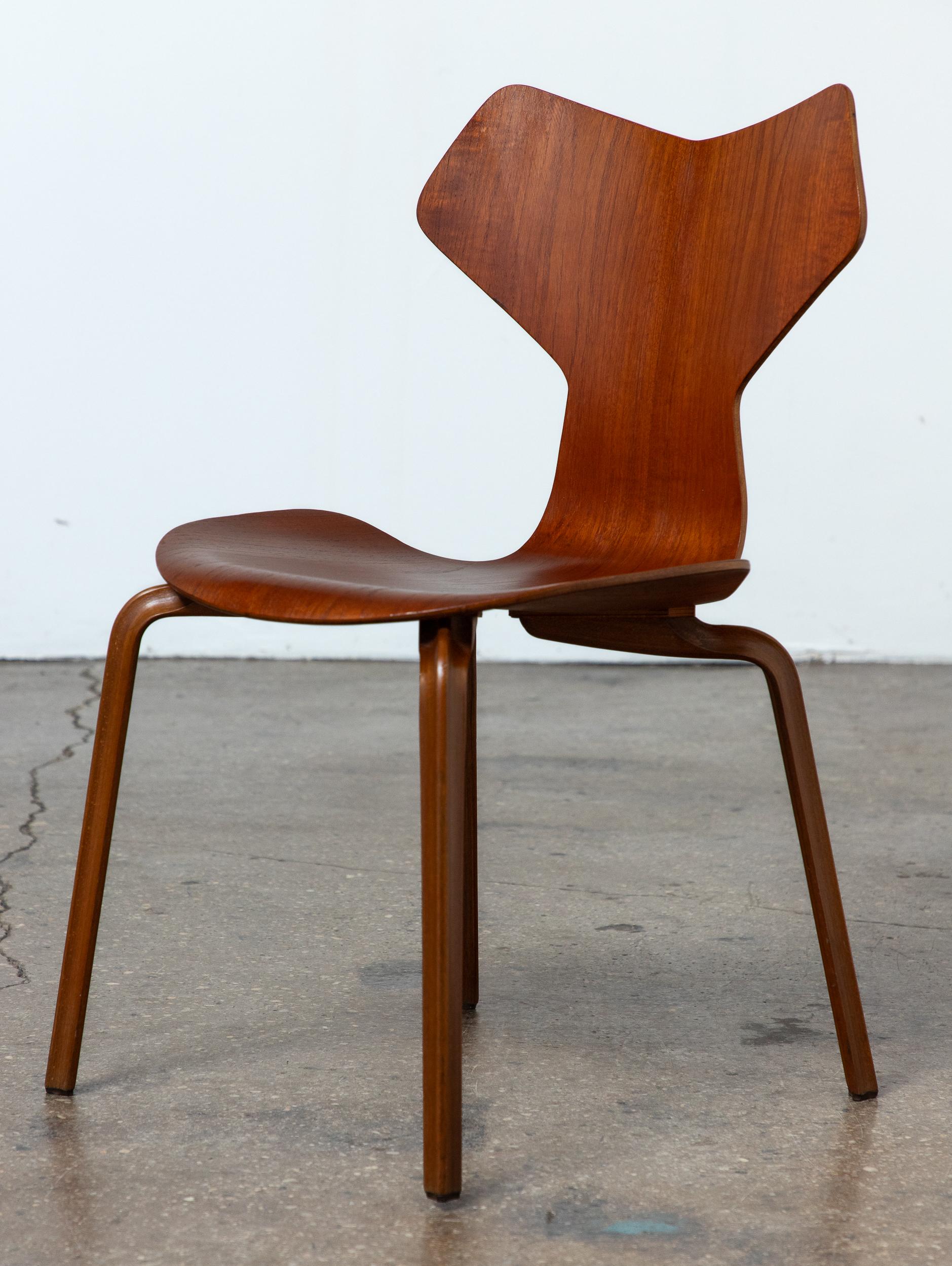 Set di sei sedie Grand Prix di Arne Jacobsen di Fritz Hansen Danimarca anni '60 in vendita 9