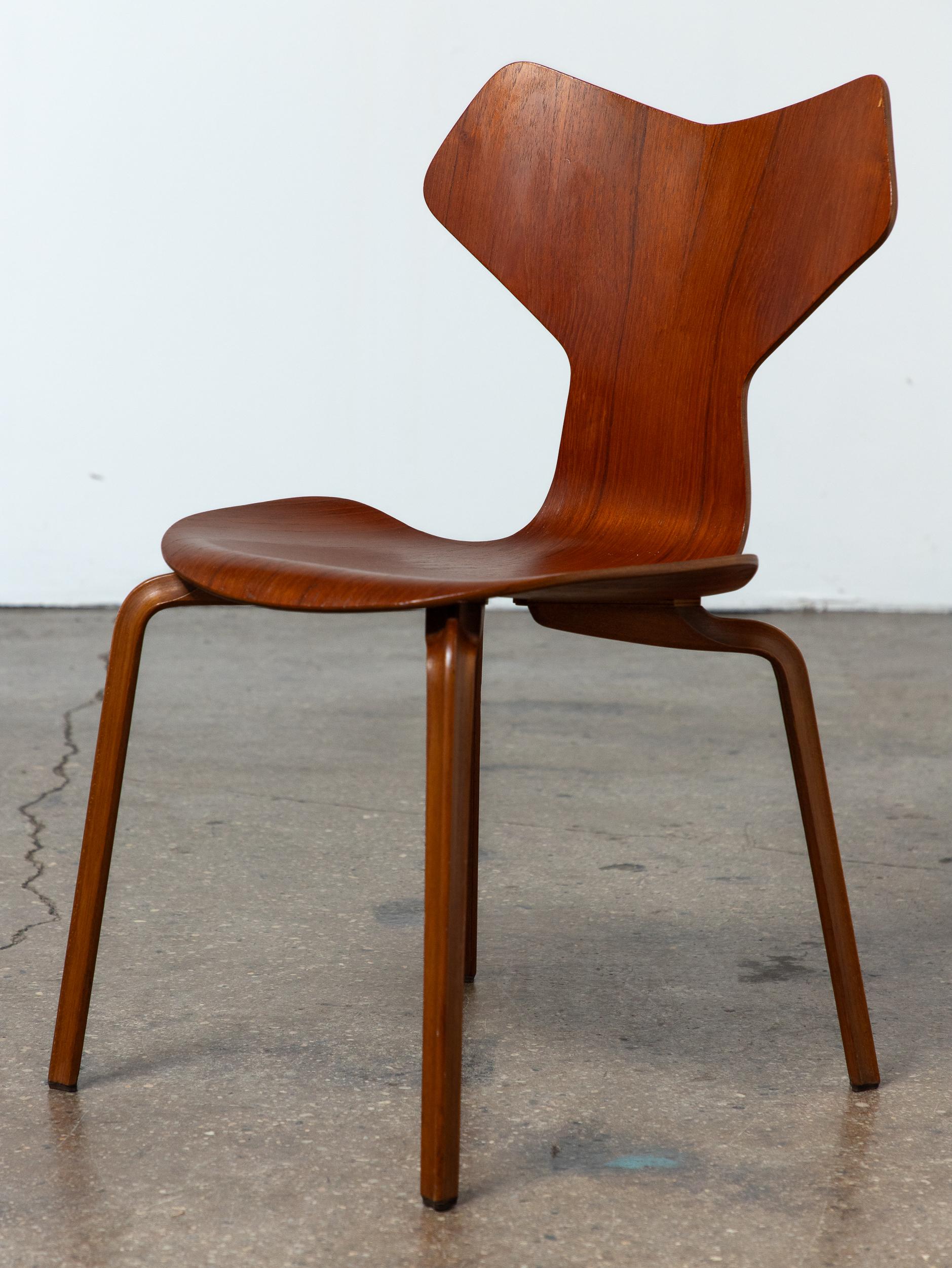 Set di sei sedie Grand Prix di Arne Jacobsen di Fritz Hansen Danimarca anni '60 in vendita 11