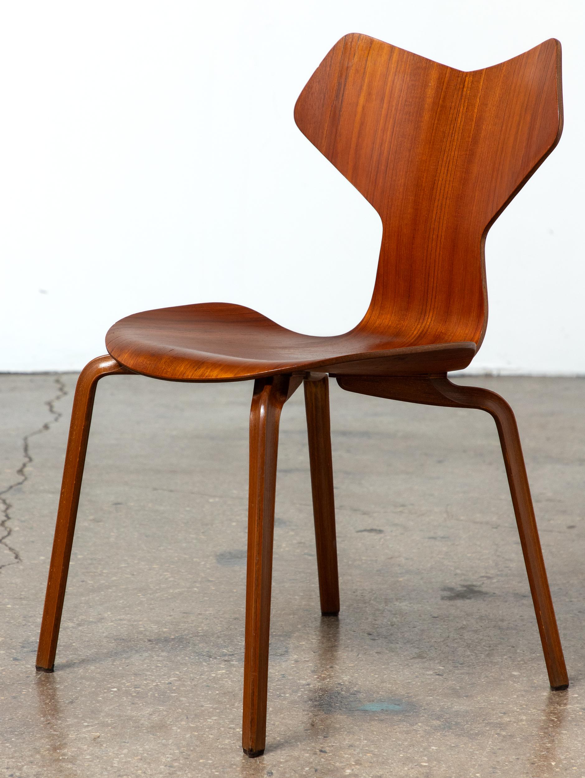 Set di sei sedie Grand Prix di Arne Jacobsen di Fritz Hansen Danimarca anni '60 in vendita 1